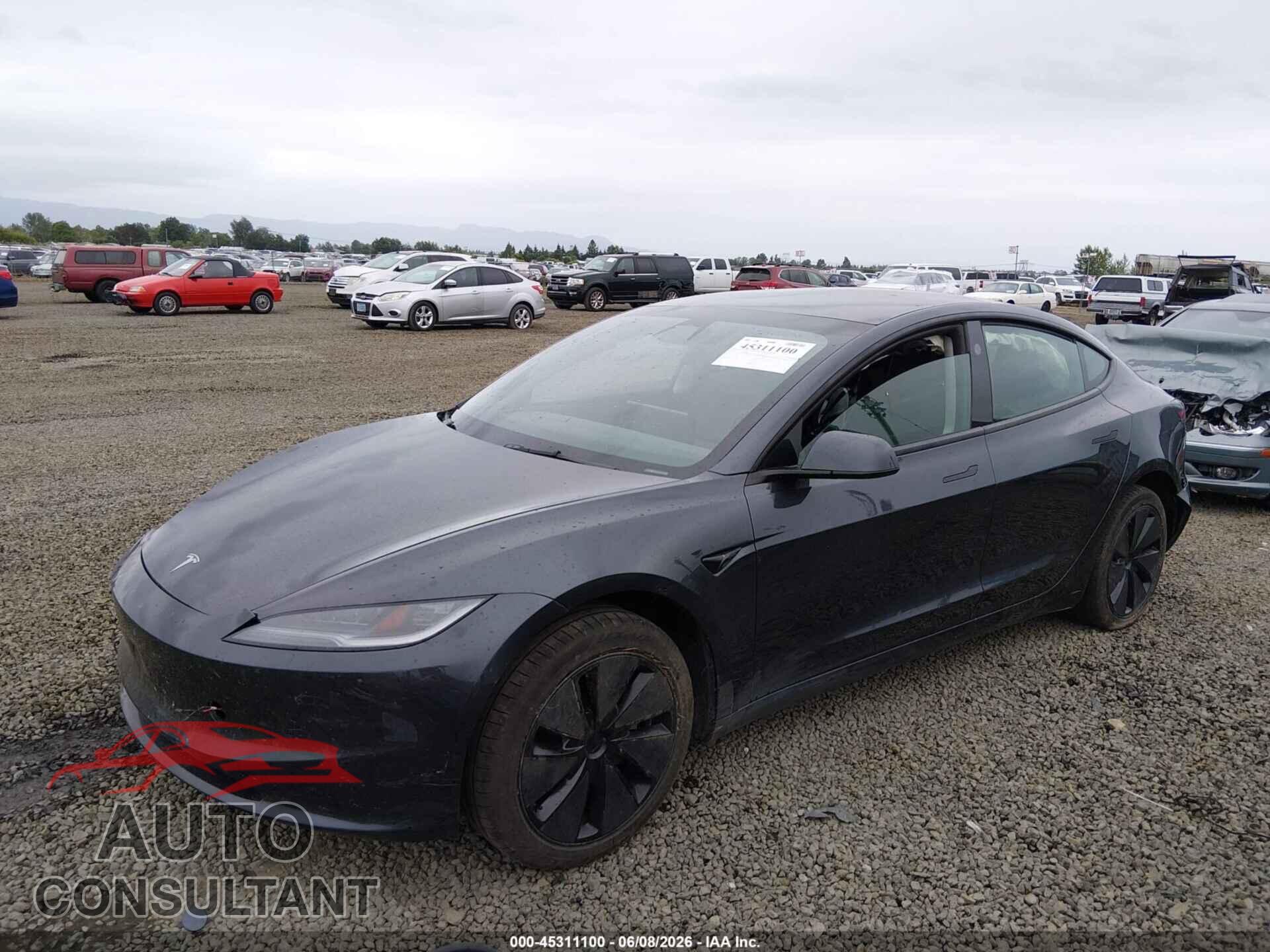 TESLA MODEL 3 2024 - 5YJ3E1EA0RF757498