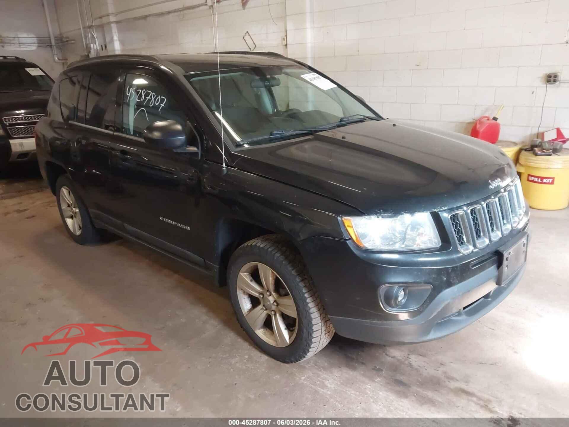 JEEP COMPASS 2011 - 1J4NF1FB6BD164751