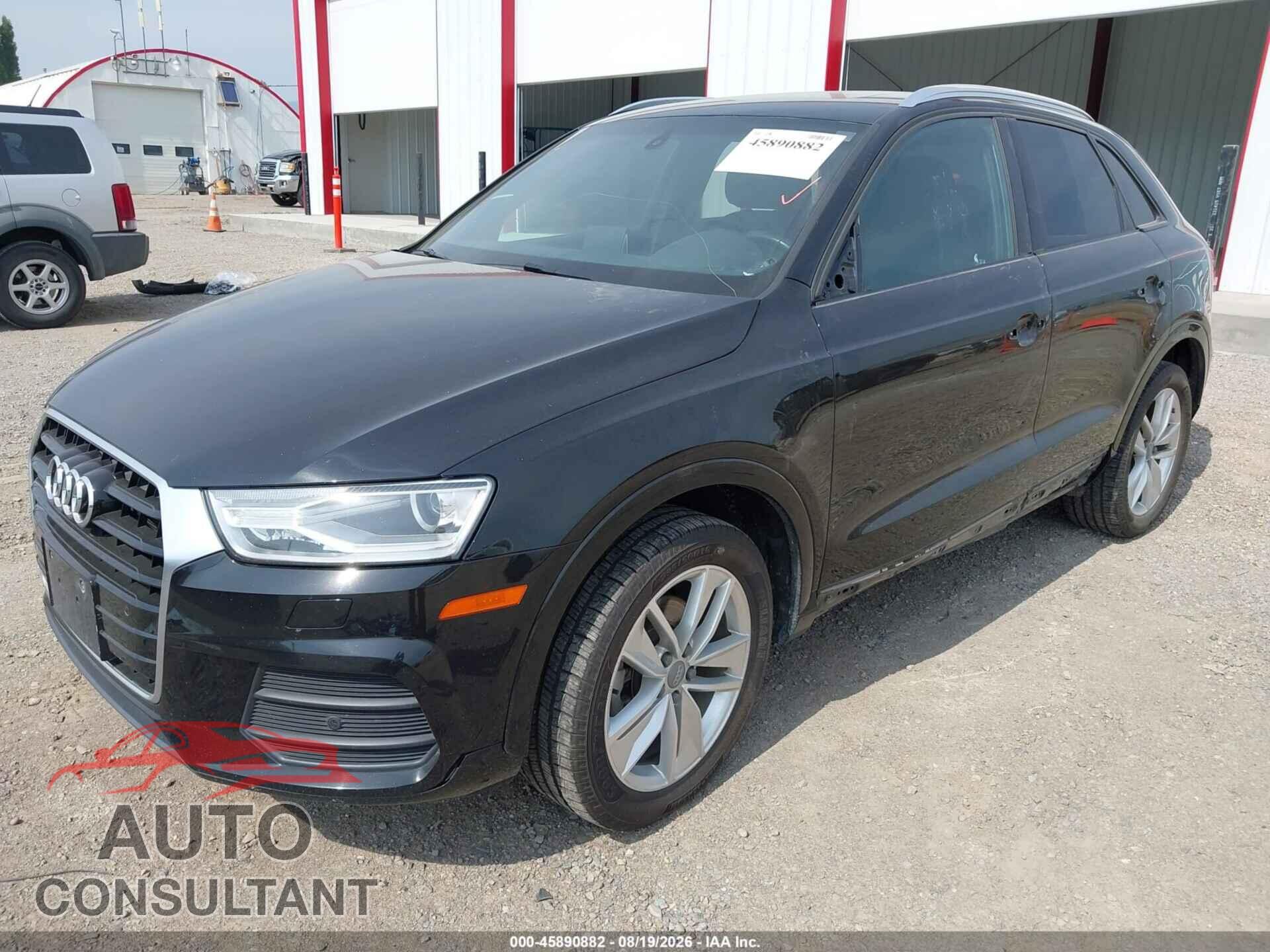 AUDI Q3 2017 - WA1ECCFS2HR008156
