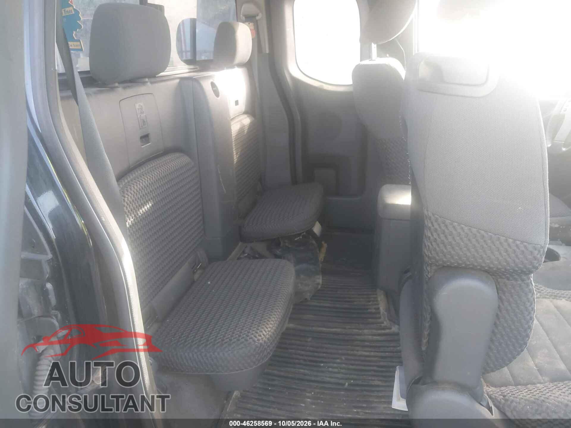NISSAN FRONTIER 2011 - 1N6AD0CW3BC437899