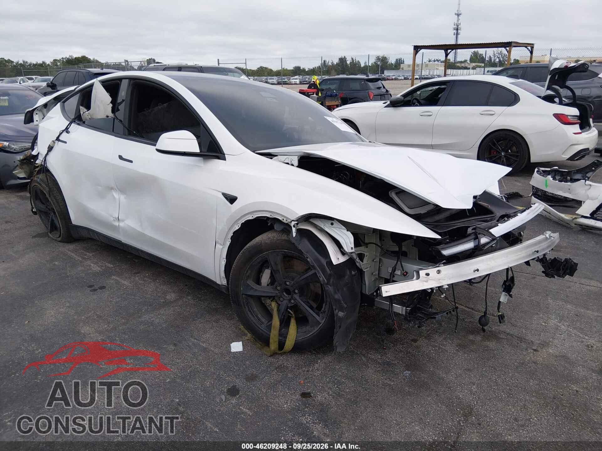 TESLA MODEL Y 2026 - 7SAYGDED9TA675465