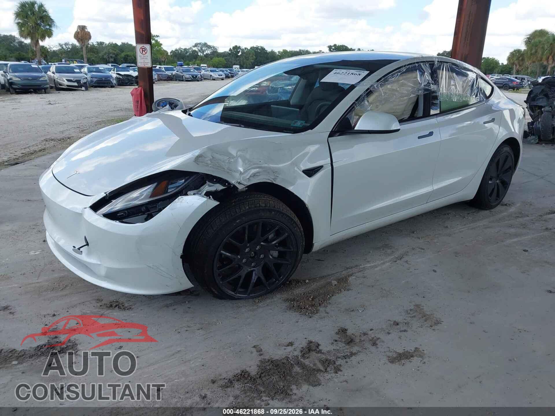 TESLA MODEL 3 2024 - 5YJ3E1EB9RF770002