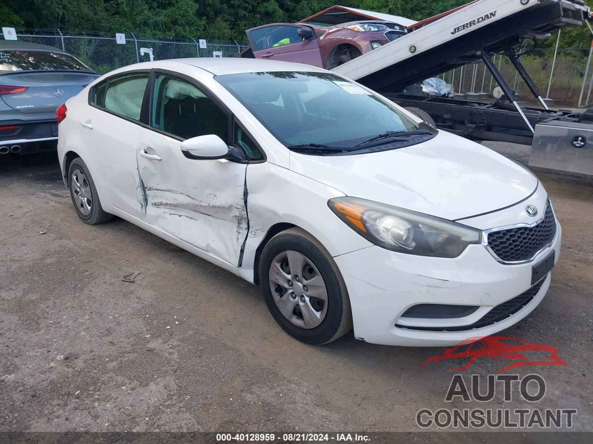 KIA FORTE 2016 - KNAFK4A64G5494002