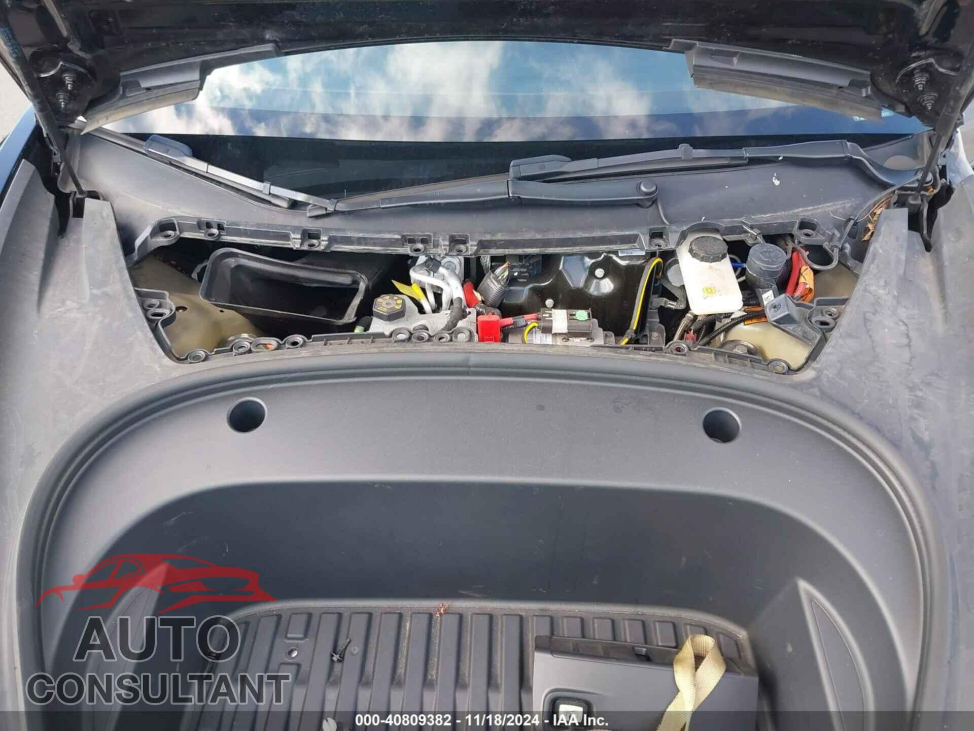 TESLA MODEL 3 2023 - 5YJ3E1EA0PF435019