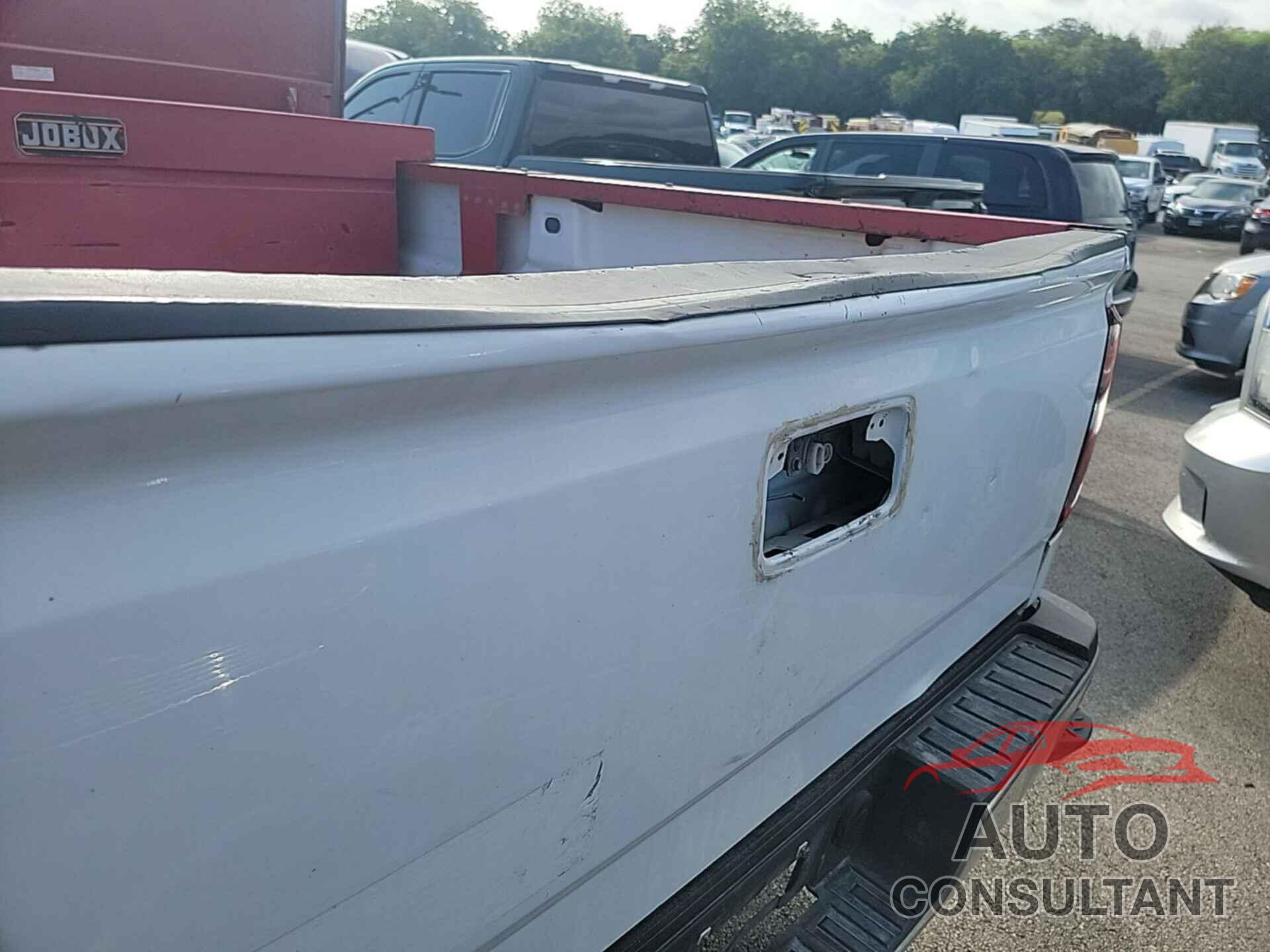 CHEVROLET SILVERADO 2500HD 2019 - 1GC1CREG5KF177326