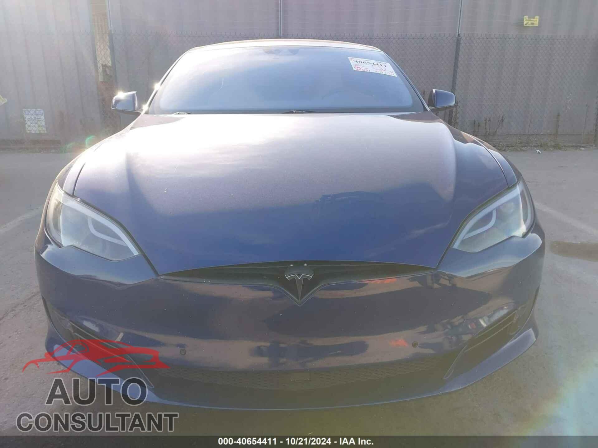 TESLA MODEL S 2015 - 5YJSA1E45FF117185