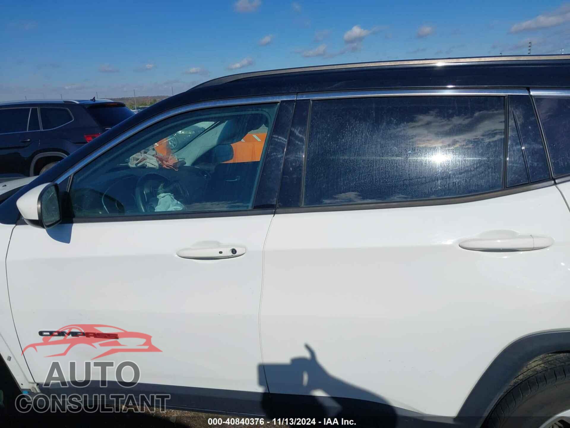 JEEP COMPASS 2018 - 3C4NJDBB4JT481688