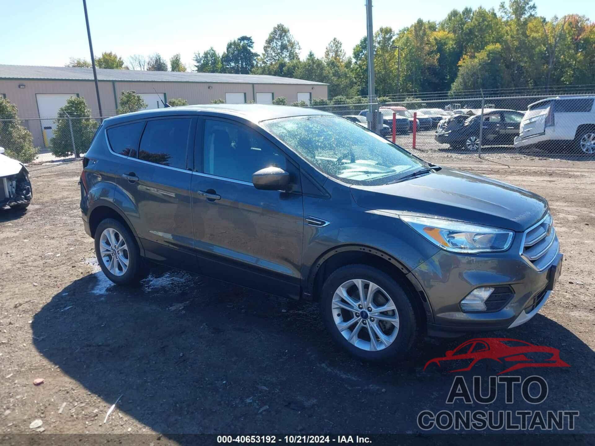 FORD ESCAPE 2019 - 1FMCU0GD1KUC20801