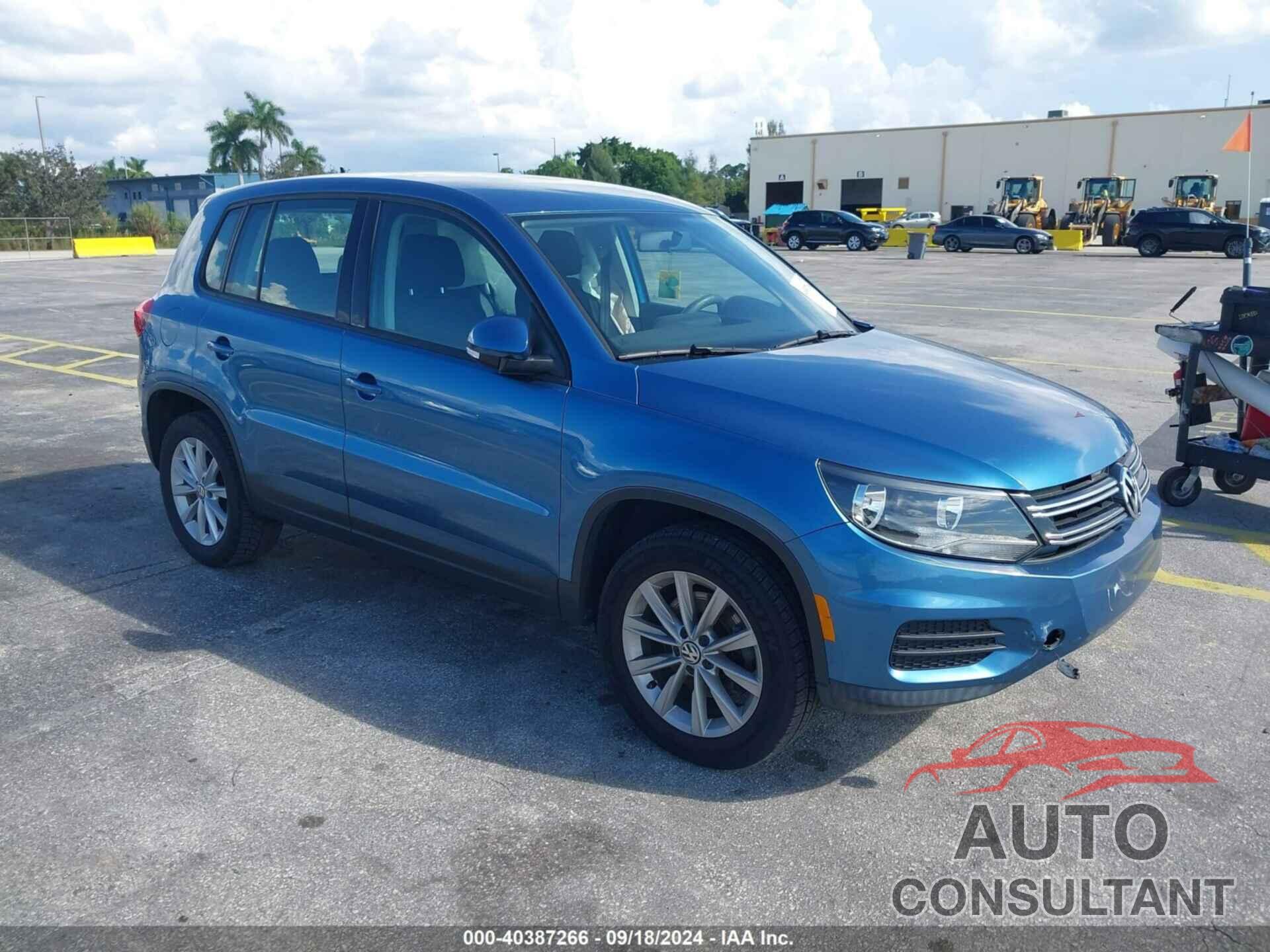 VOLKSWAGEN TIGUAN 2017 - WVGAV7AXXHK049969