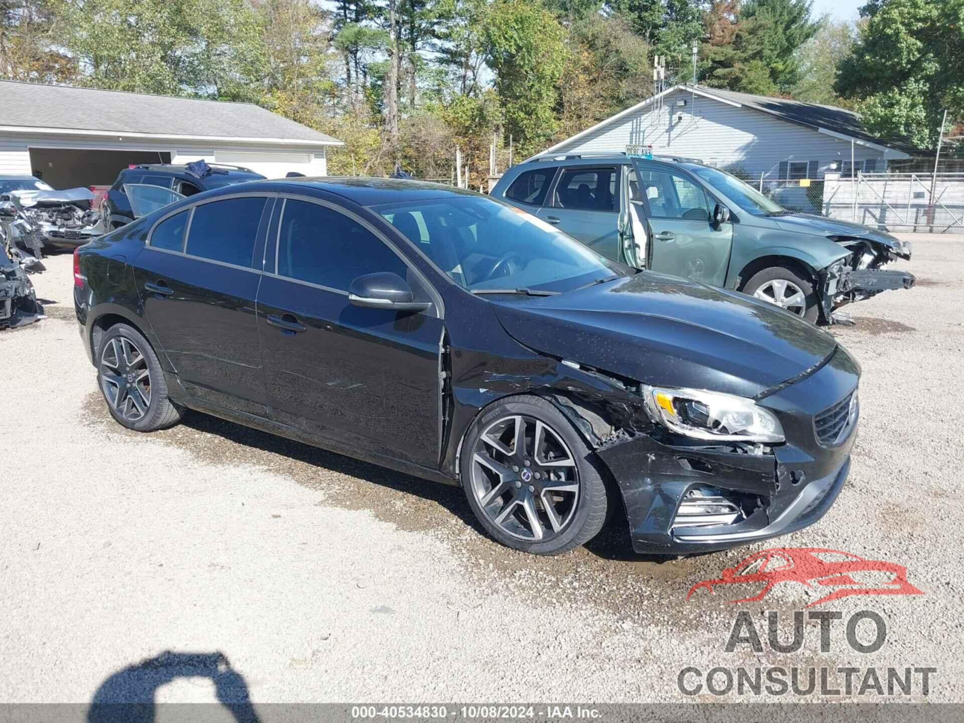 VOLVO S60 2017 - YV126MFLXH2421802