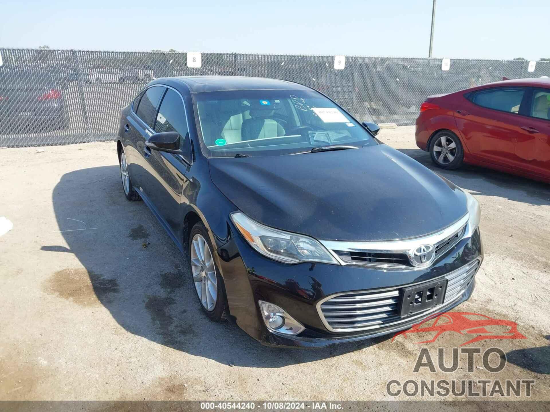 TOYOTA AVALON 2013 - 4T1BK1EB4DU012228