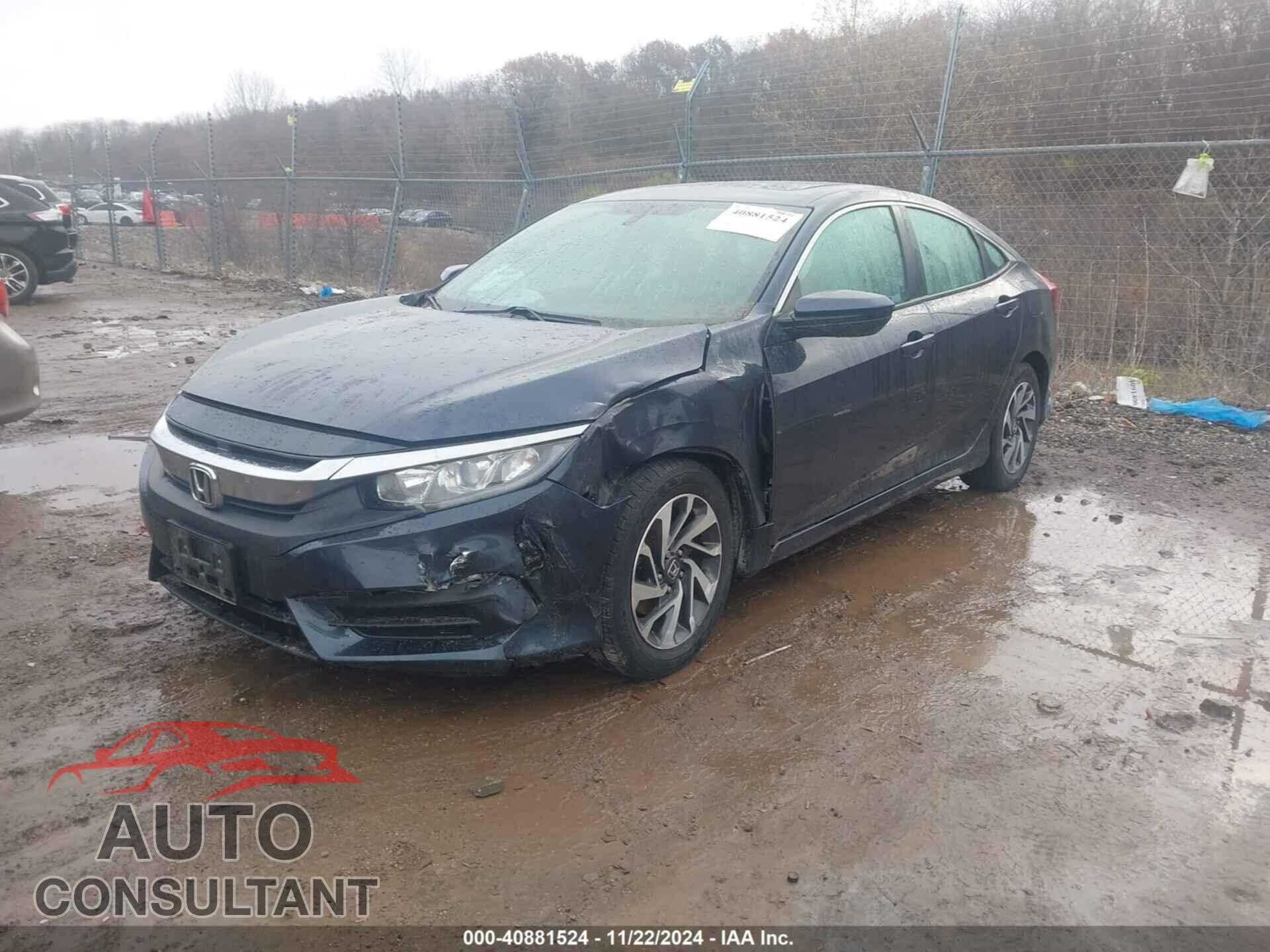 HONDA CIVIC 2018 - 19XFC2F77JE035077