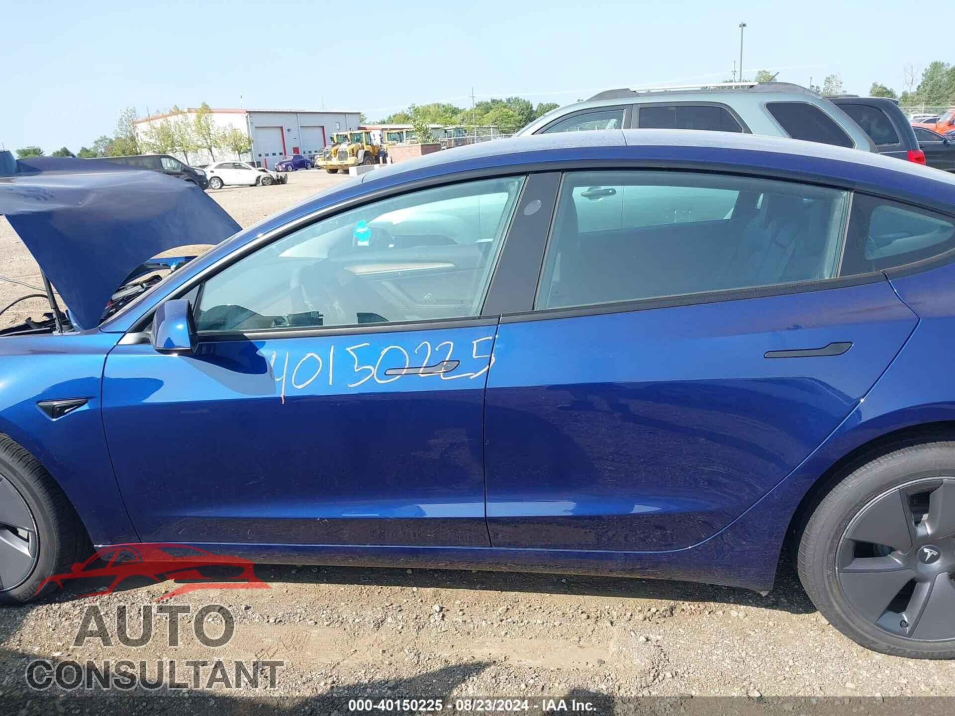 TESLA MODEL 3 2023 - 5YJ3E1EA3PF498907