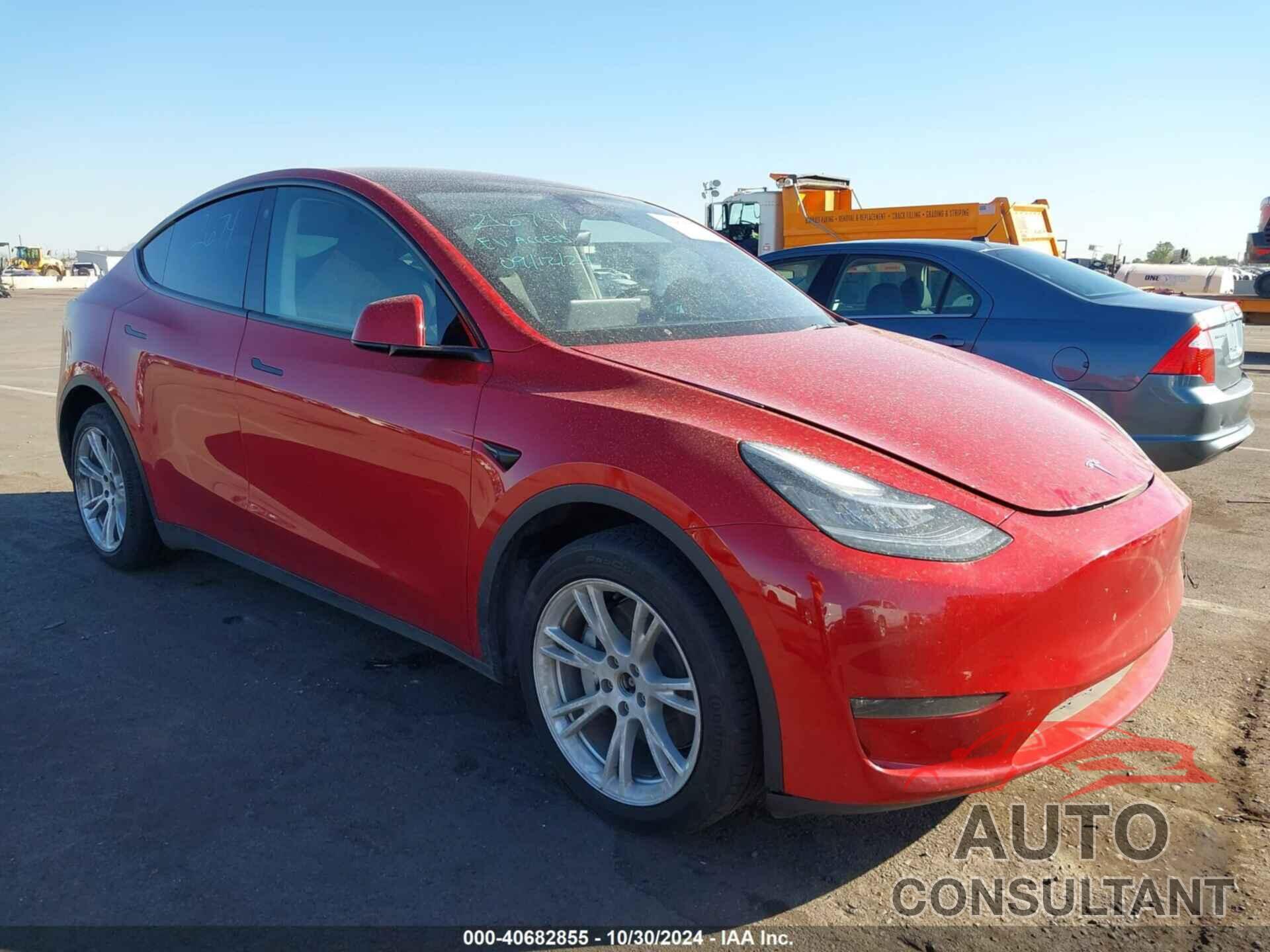 TESLA MODEL Y 2023 - 7SAYGDEEXPA031553
