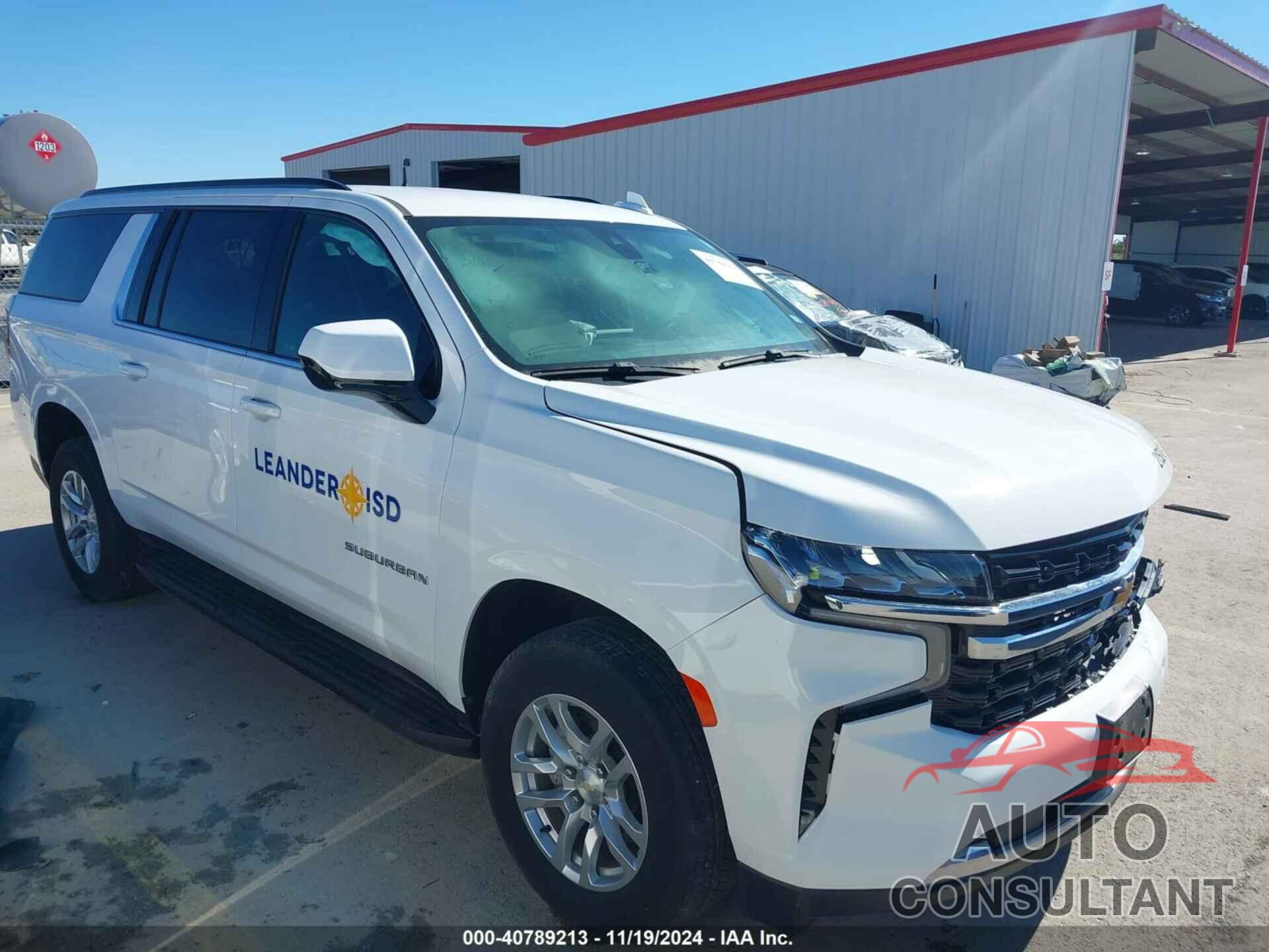 CHEVROLET SUBURBAN 2021 - 1GNSCAED7MR398205