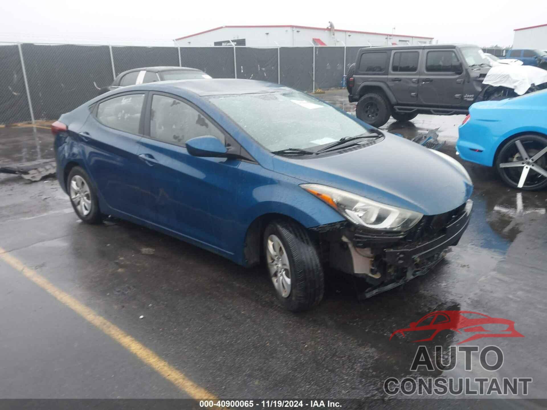 HYUNDAI ELANTRA 2016 - KMHDH4AEXGU643398