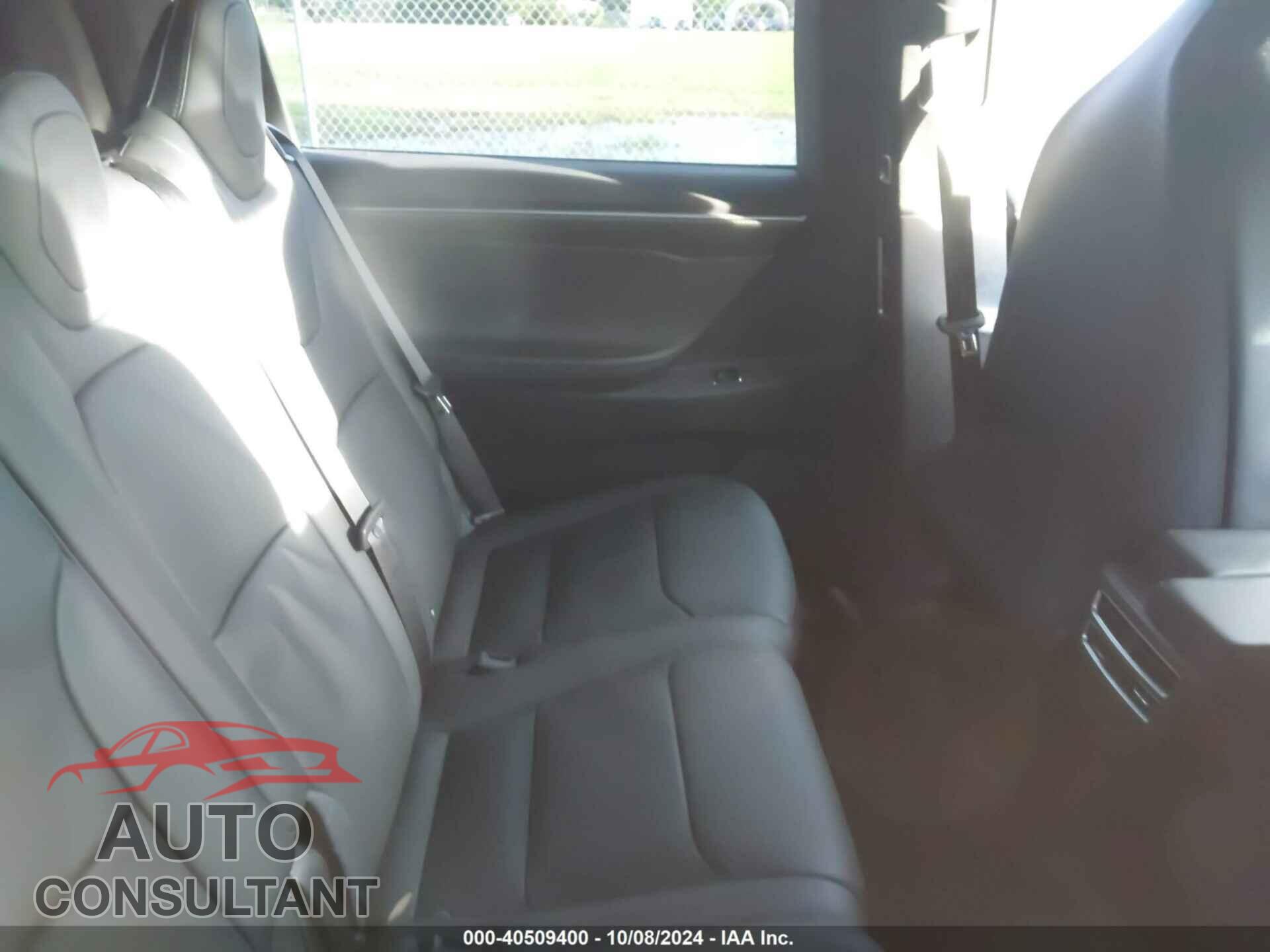 TESLA MODEL X 2017 - 5YJXCDE23HF044644