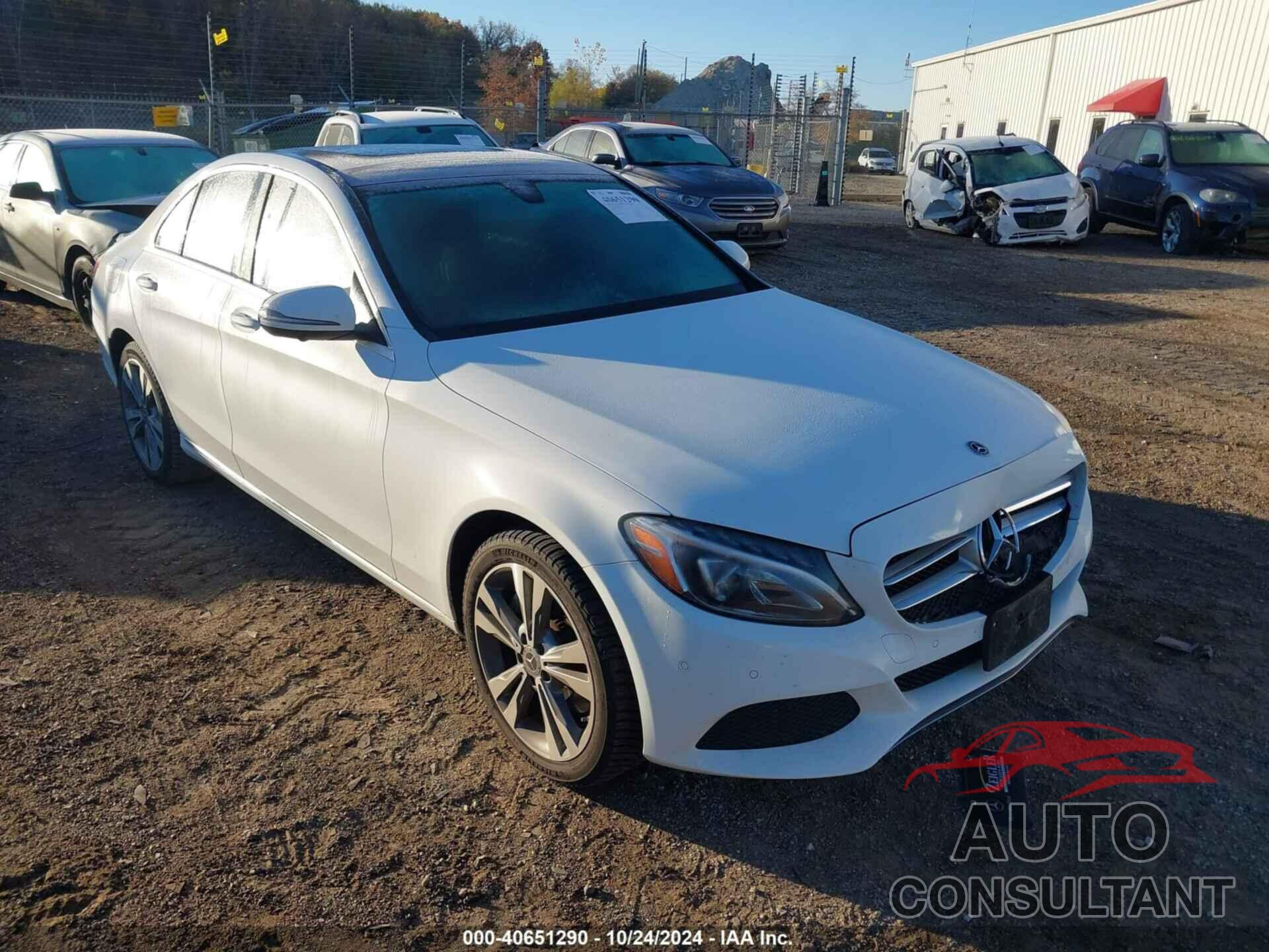 MERCEDES-BENZ C 300 2018 - 55SWF4KB0JU261449