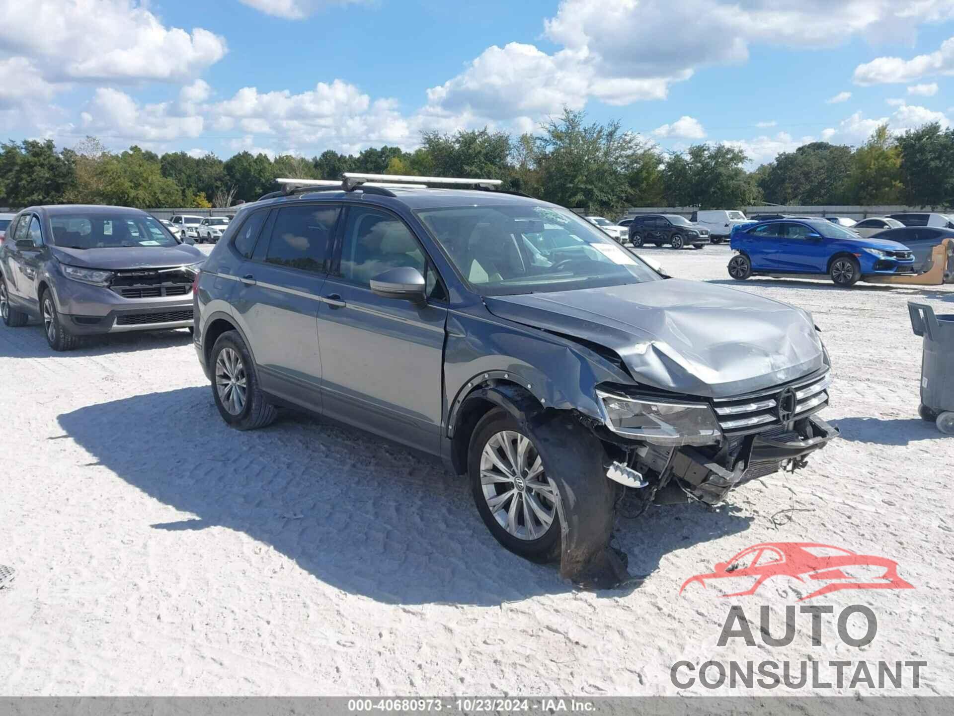 VOLKSWAGEN TIGUAN 2019 - 3VV1B7AX0KM056623