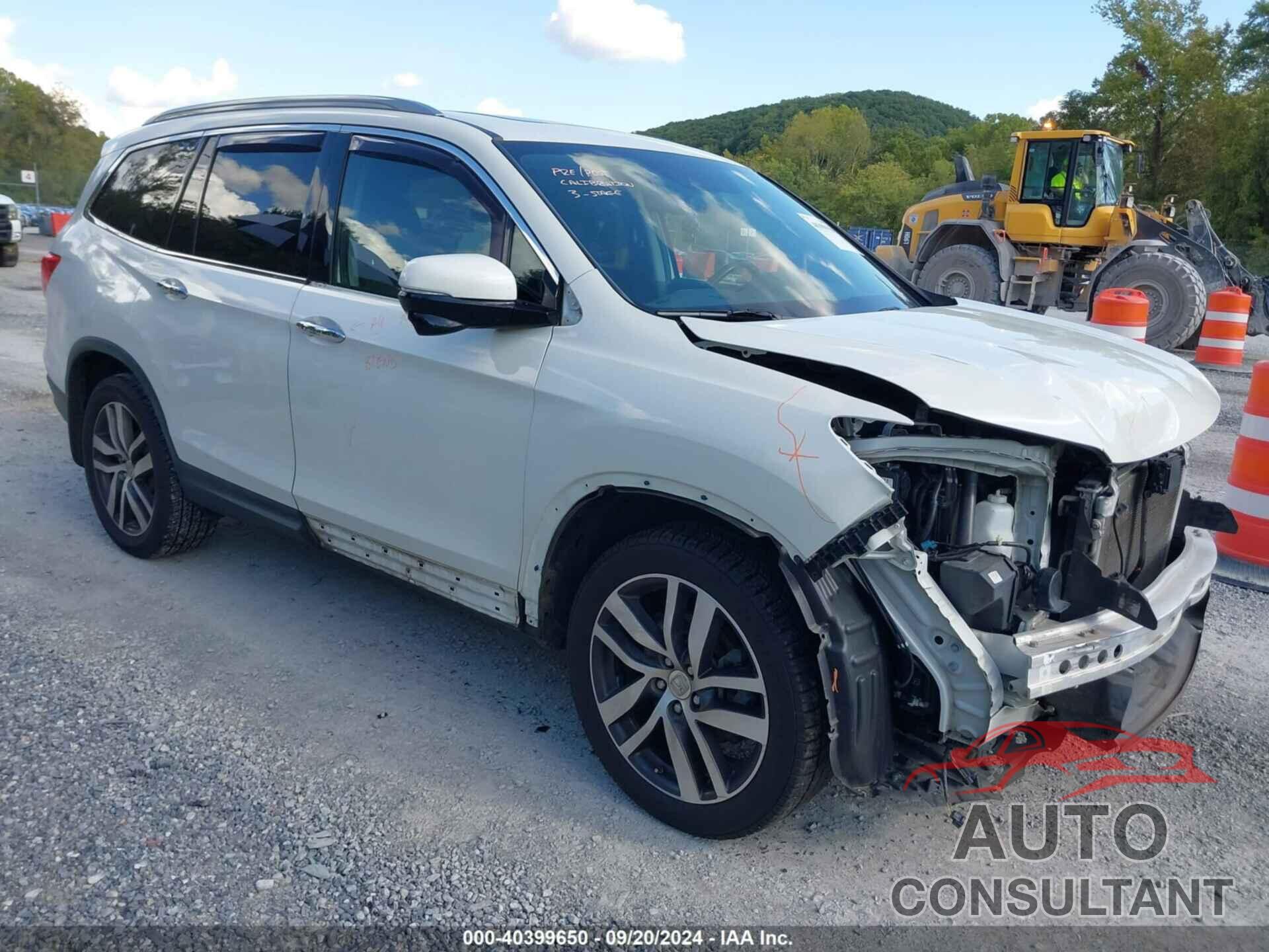 HONDA PILOT 2017 - 5FNYF6H99HB089409