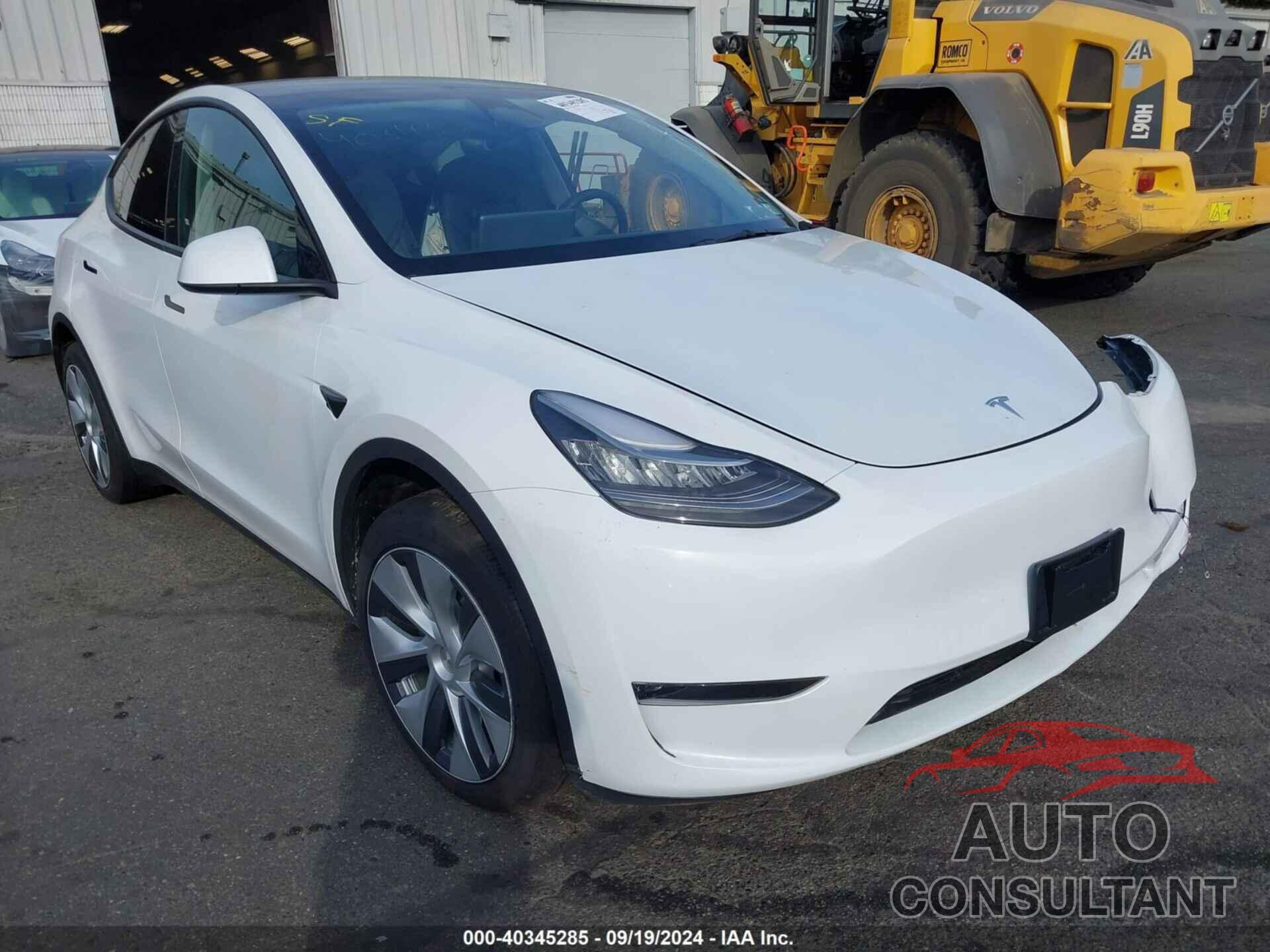 TESLA MODEL Y 2023 - 7SAYGDEE2PA086305