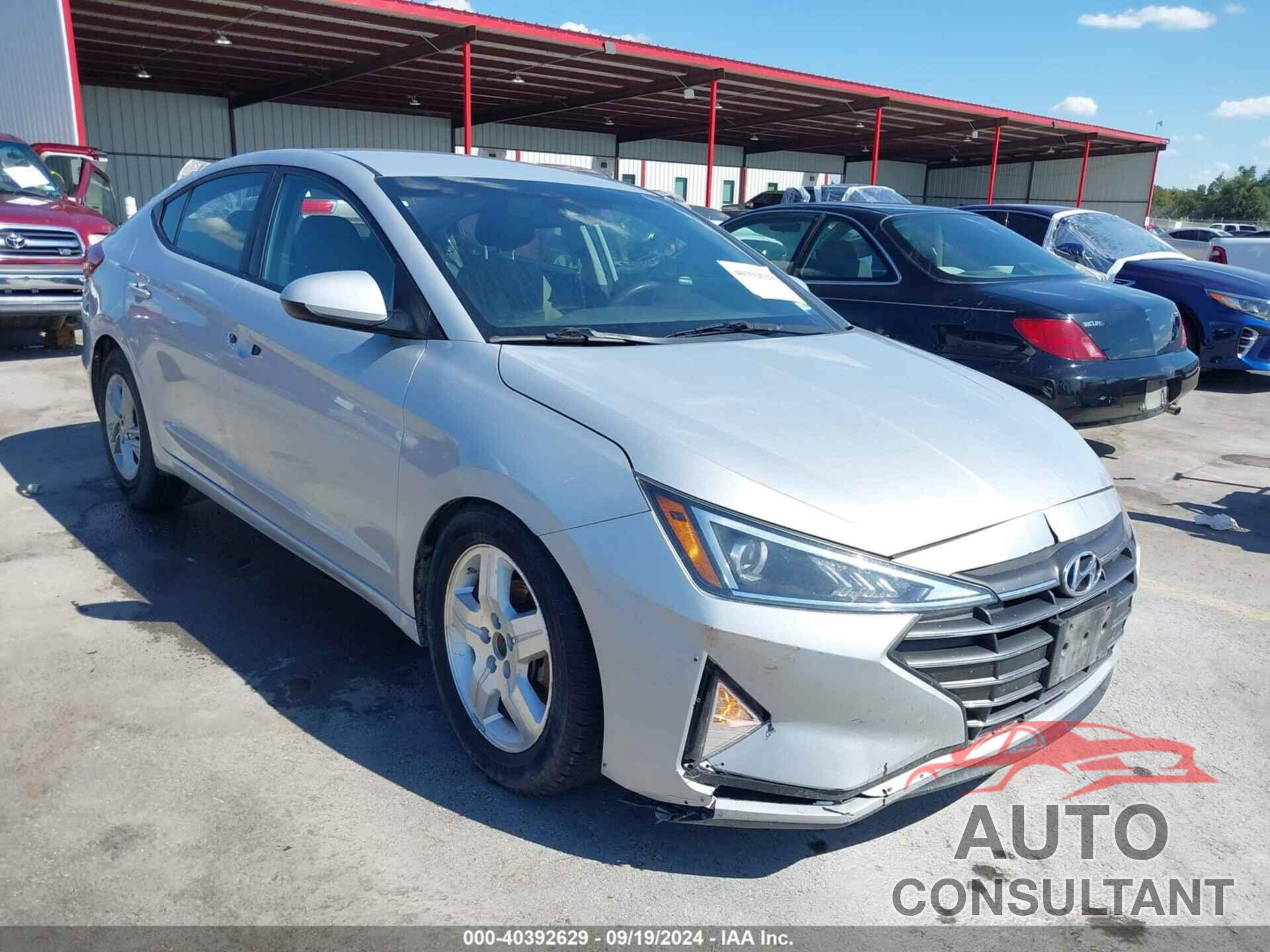 HYUNDAI ELANTRA 2020 - 5NPD84LF5LH527539