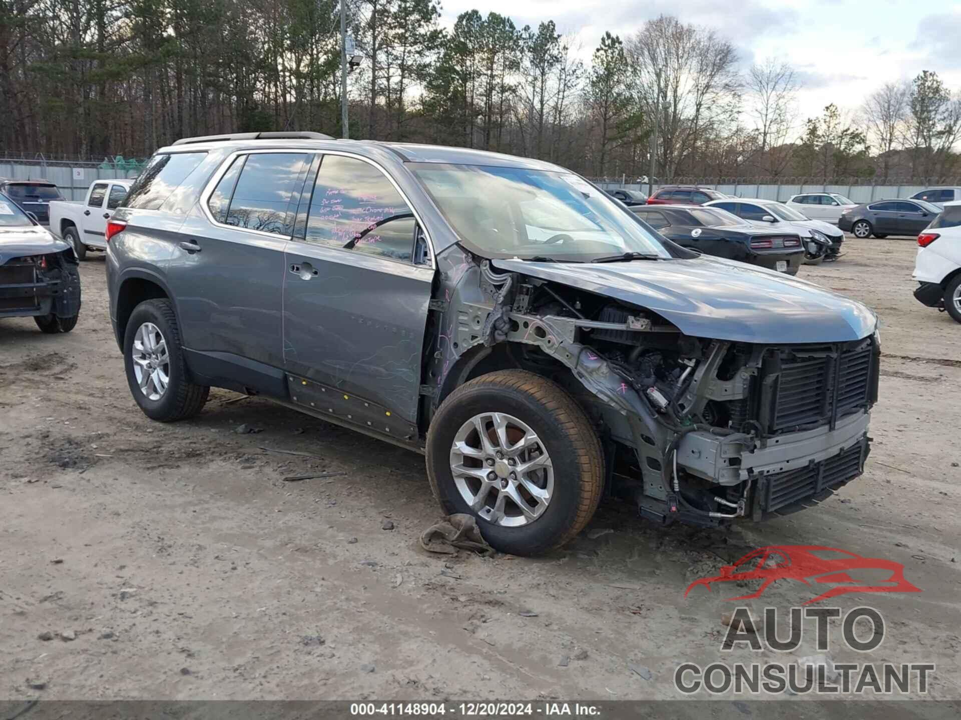 CHEVROLET TRAVERSE 2019 - 1GNERGKW1KJ156364