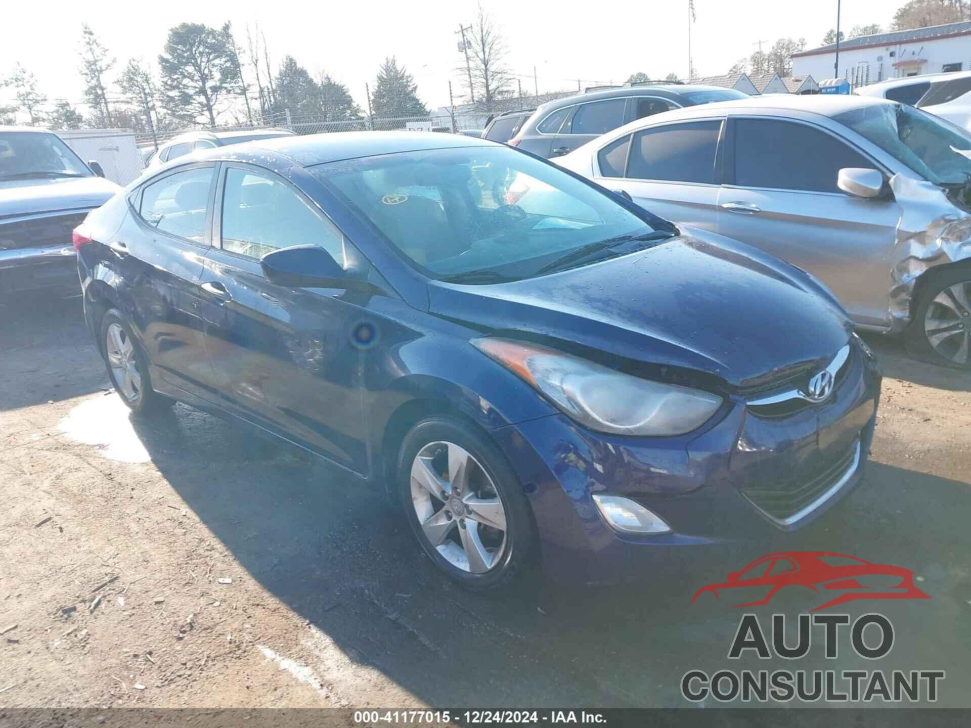 HYUNDAI ELANTRA 2013 - 5NPDH4AE9DH244055