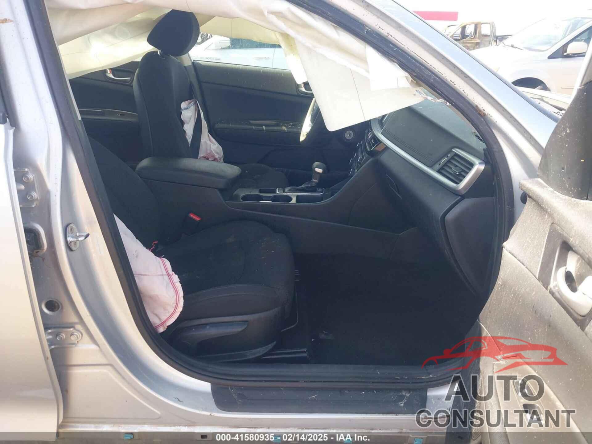 KIA OPTIMA 2019 - 5XXGT4L32KG336642