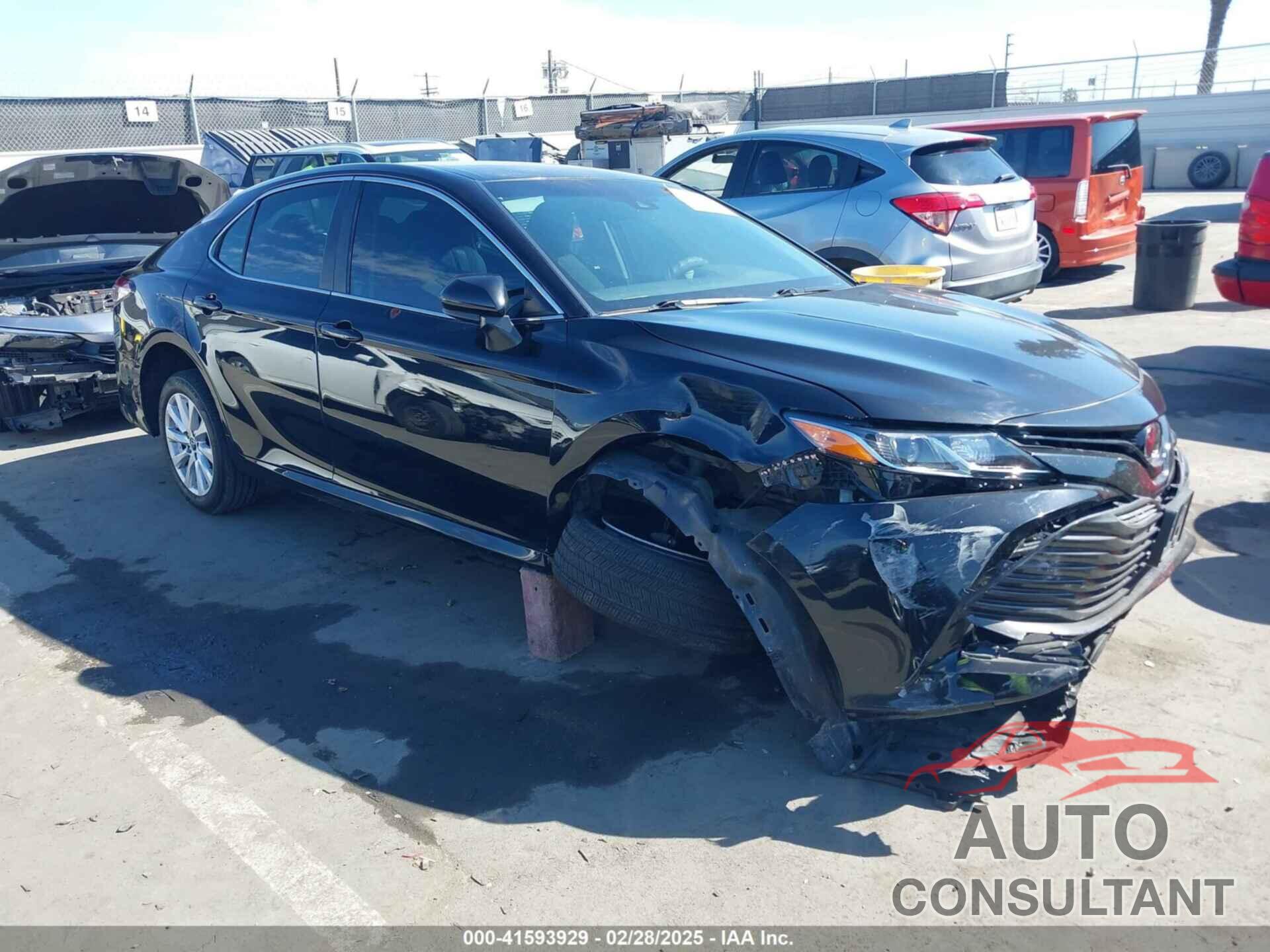 TOYOTA CAMRY 2019 - 4T1B11HK8KU793850
