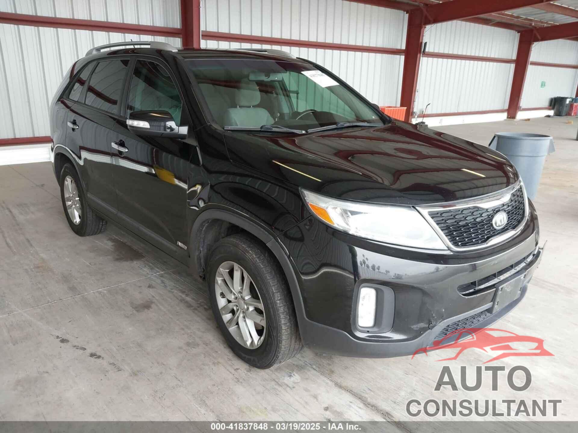 KIA SORENTO 2015 - 5XYKTCA65FG570938
