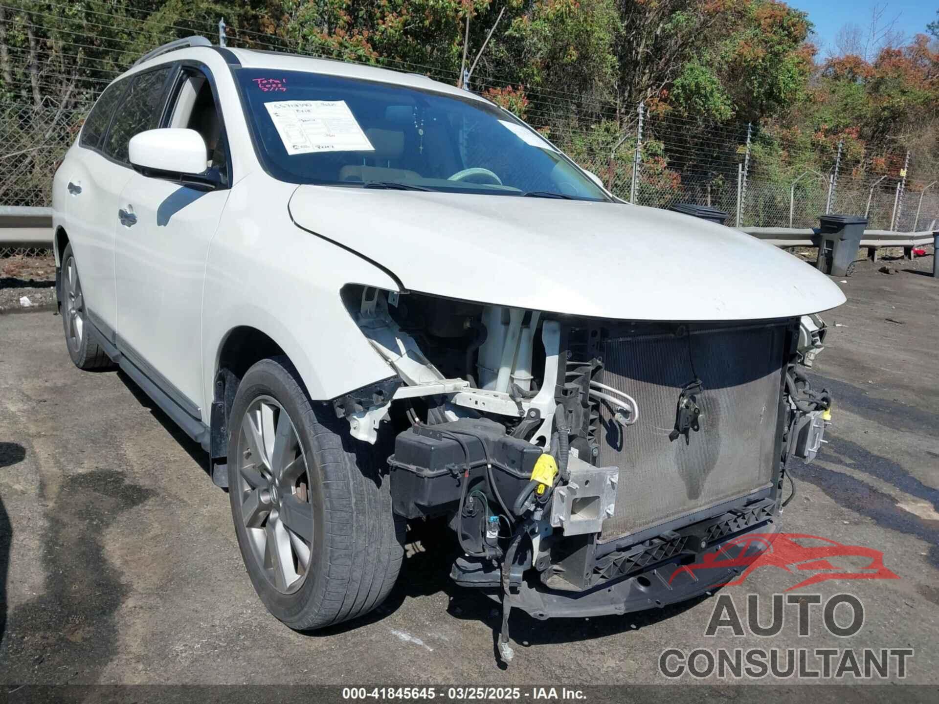 NISSAN PATHFINDER 2015 - 5N1AR2MM4FC690390