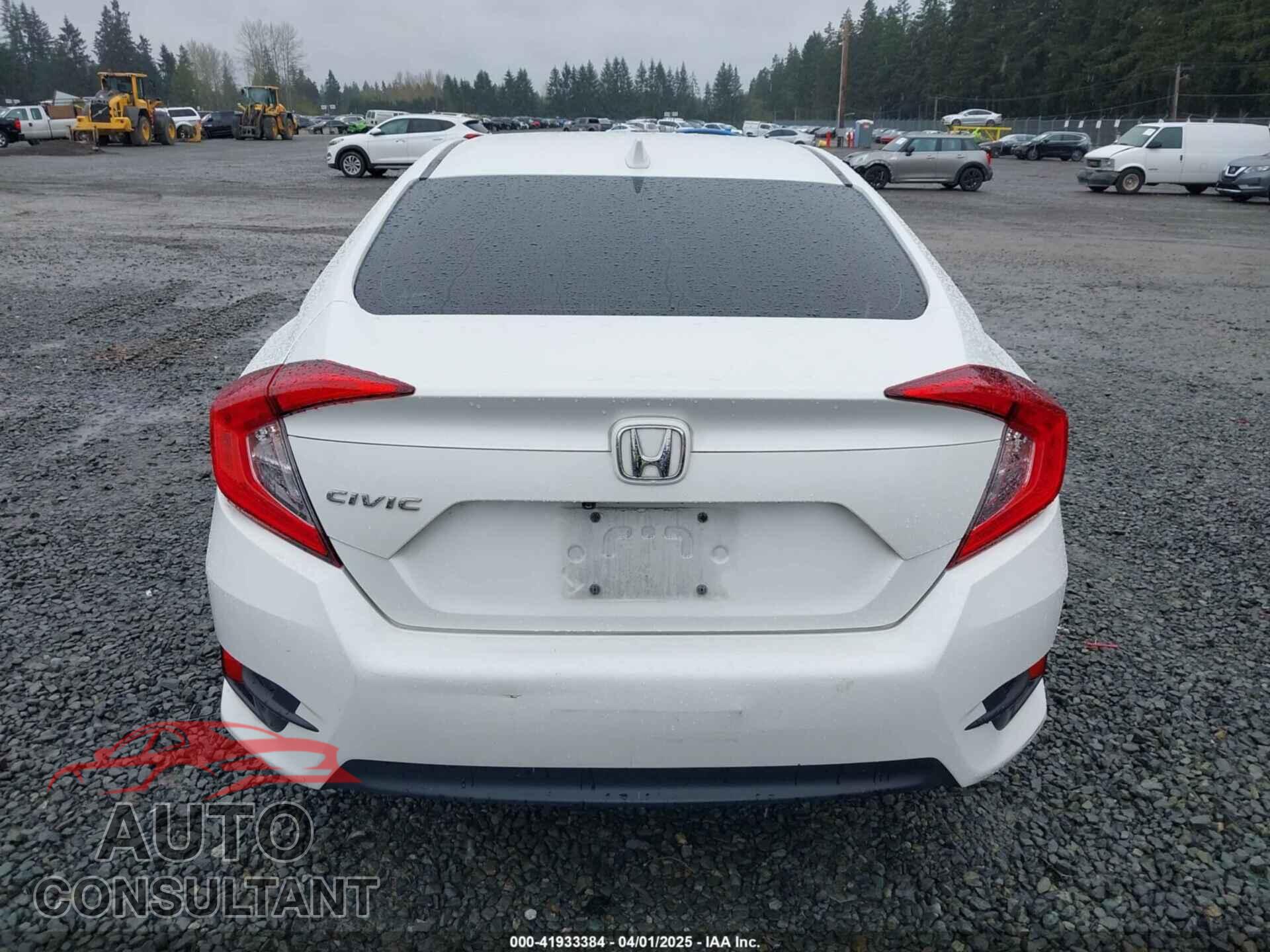 HONDA CIVIC 2018 - 19XFC2F77JE208564