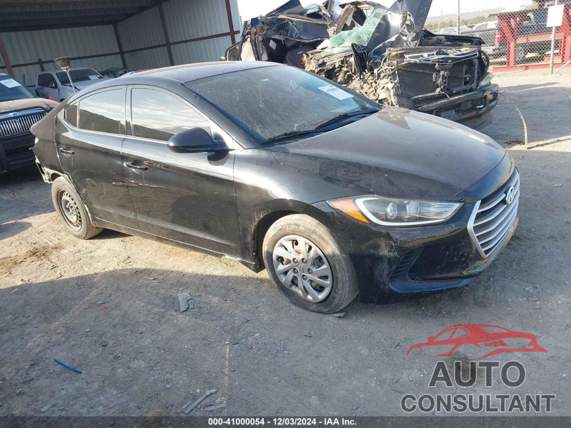 HYUNDAI ELANTRA 2018 - KMHD74LF2JU665962