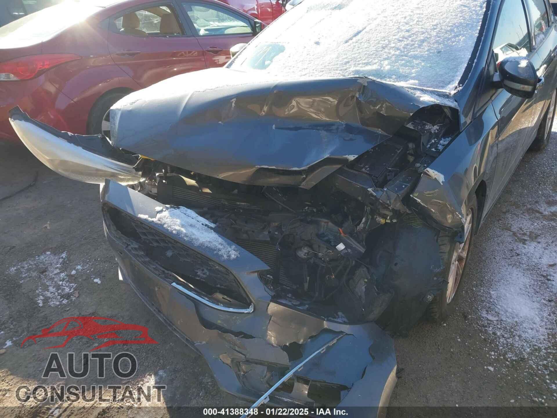 FORD FOCUS 2015 - 1FADP3F24FL276766