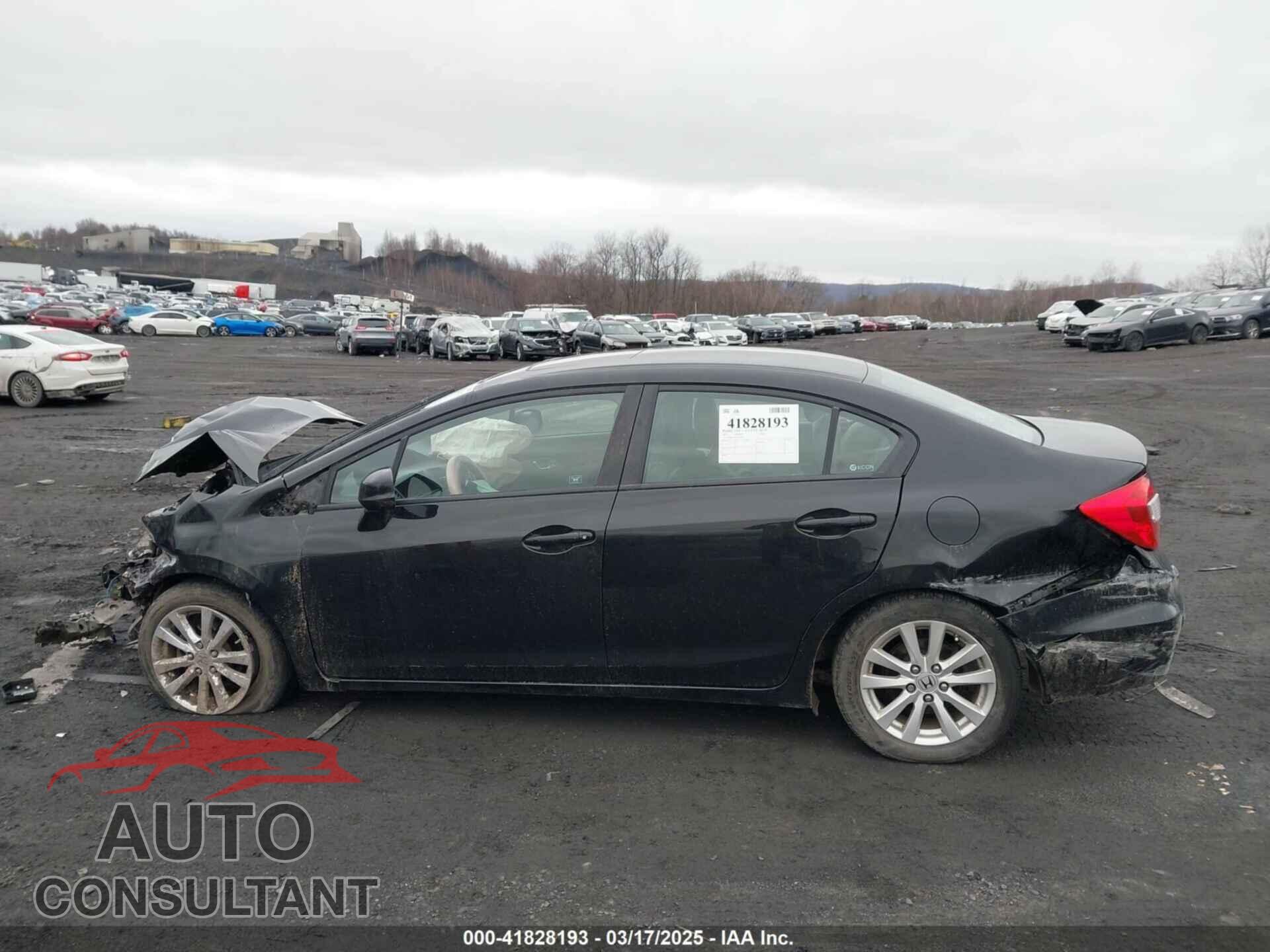 HONDA CIVIC 2012 - 19XFB2F82CE365076