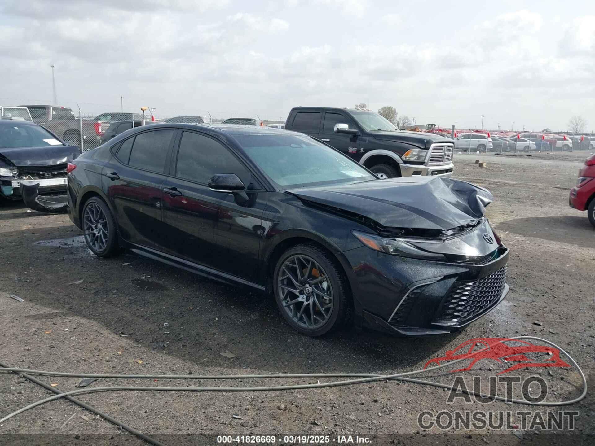 TOYOTA CAMRY 2025 - 4T1DAACK2SU047801