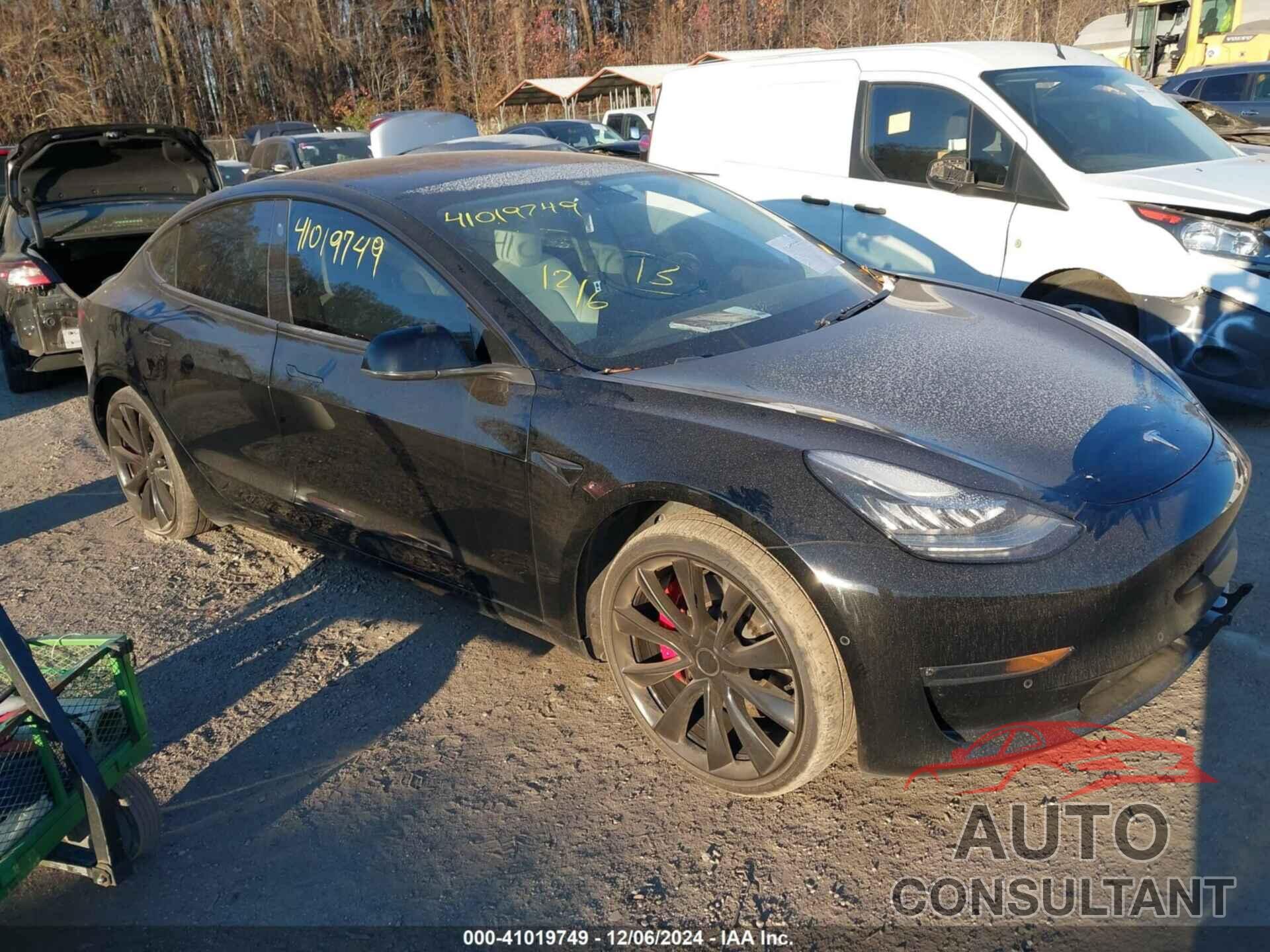 TESLA MODEL 3 2018 - 5YJ3E1EB7JF074064