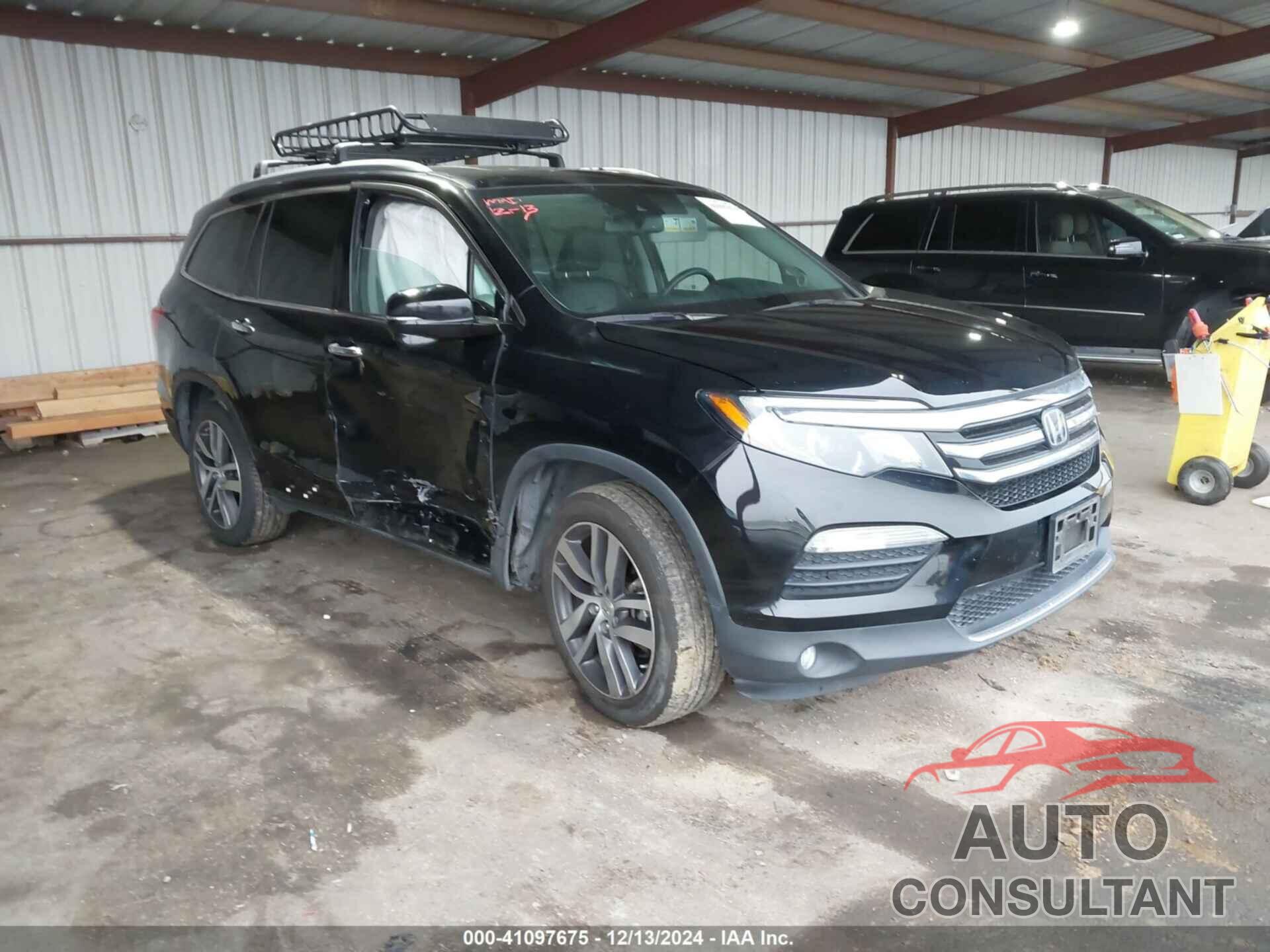 HONDA PILOT 2017 - 5FNYF6H96HB017678