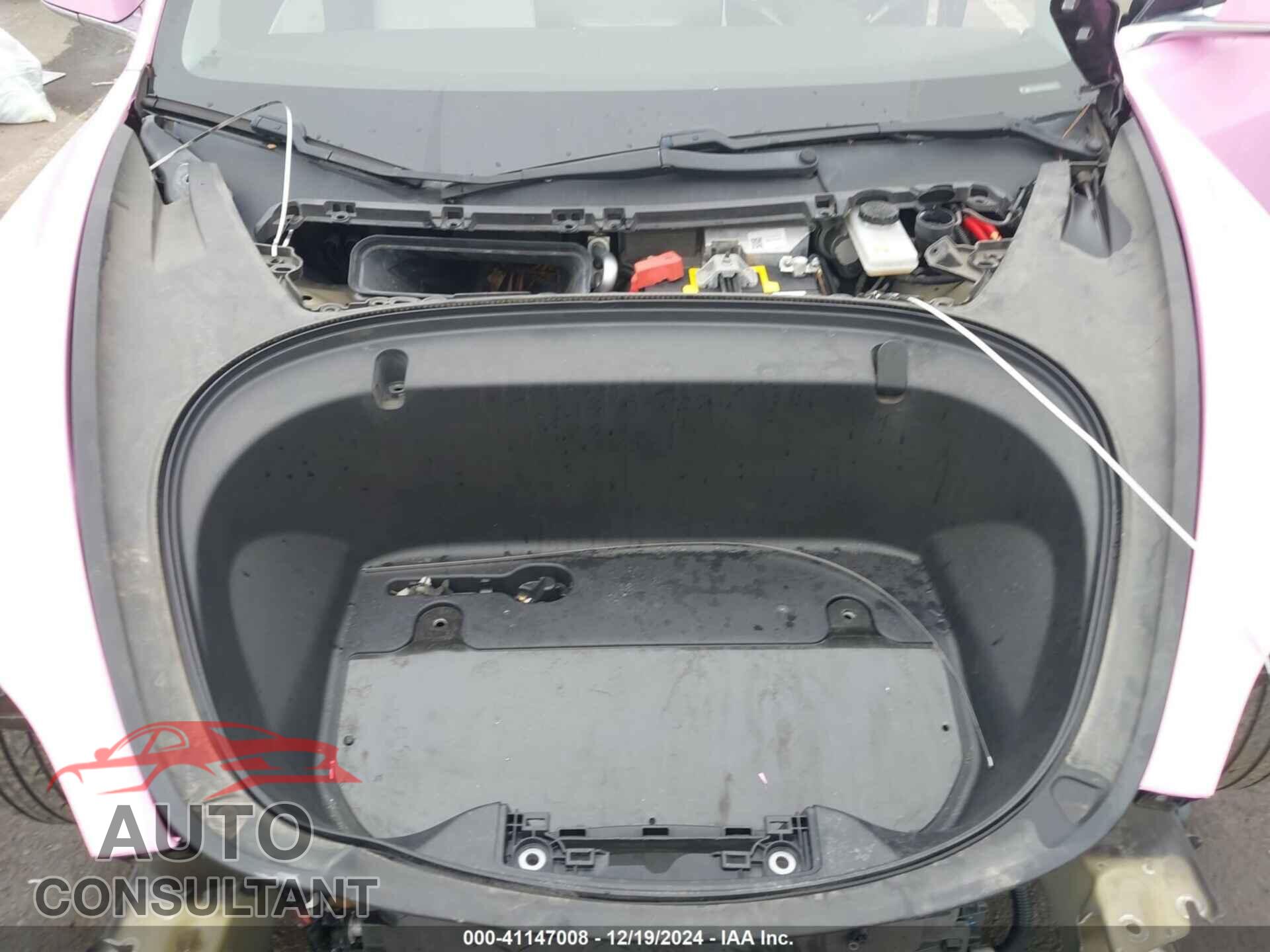 TESLA MODEL 3 2019 - 5YJ3E1EA7KF301729