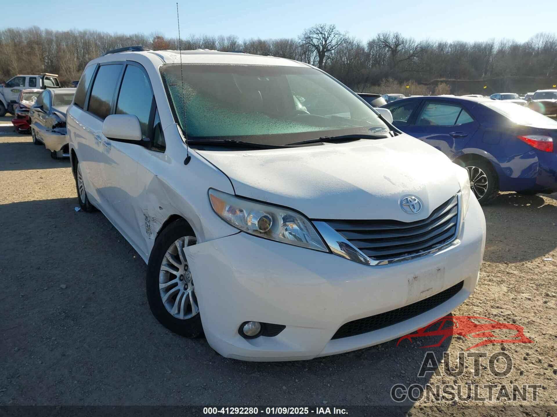 TOYOTA SIENNA 2013 - 5TDYK3DC3DS308298