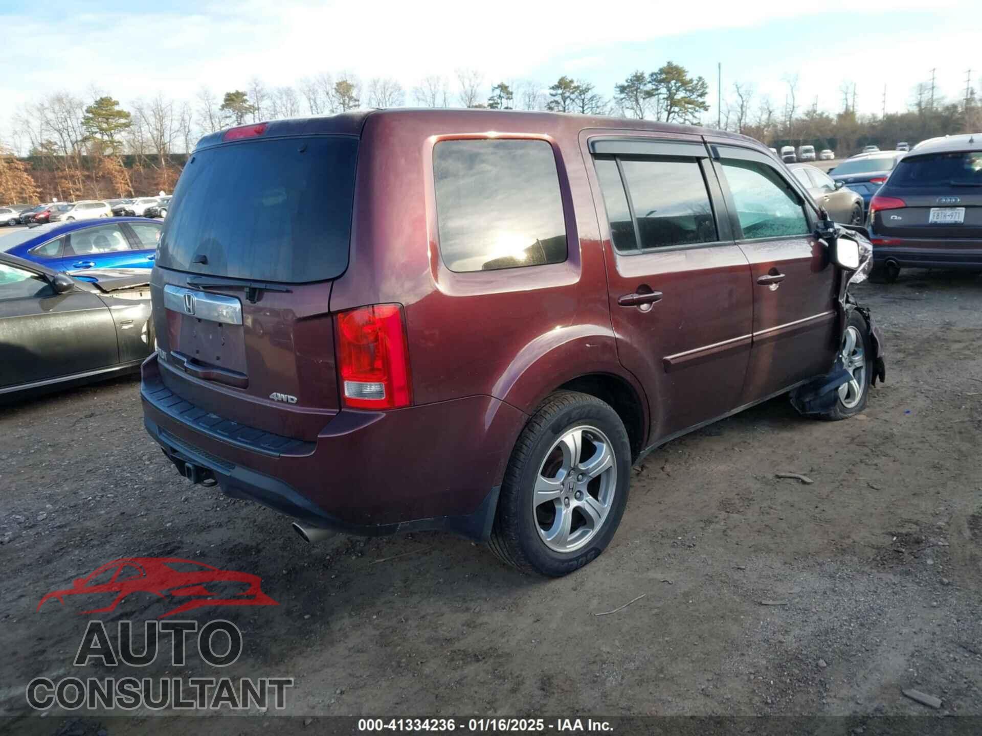 HONDA PILOT 2013 - 5FNYF4H55DB059352