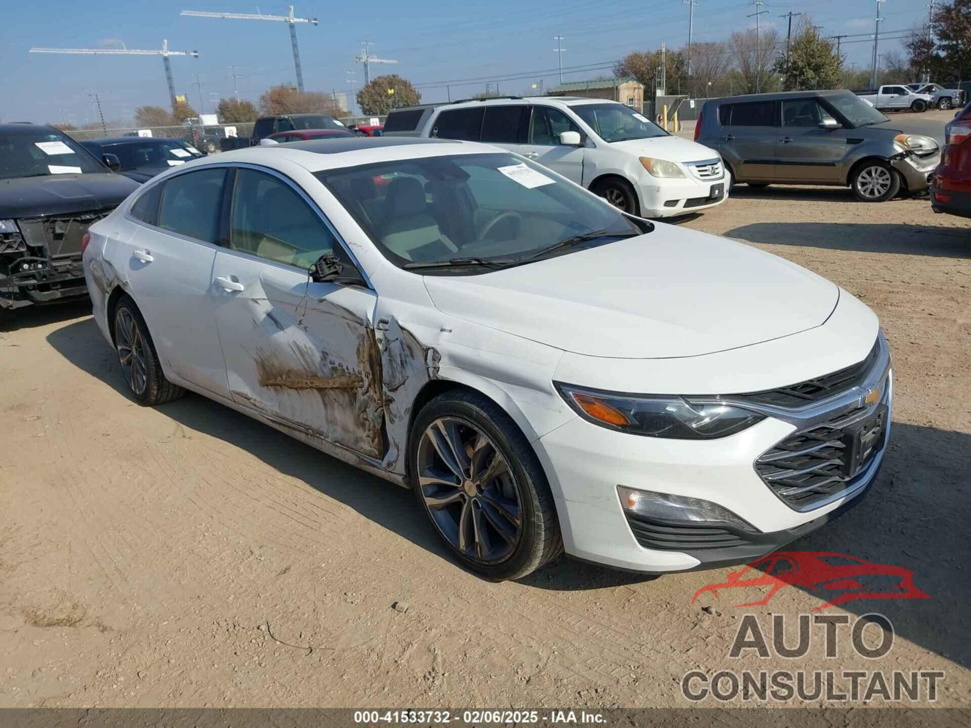 CHEVROLET MALIBU 2023 - 1G1ZD5ST4PF229099