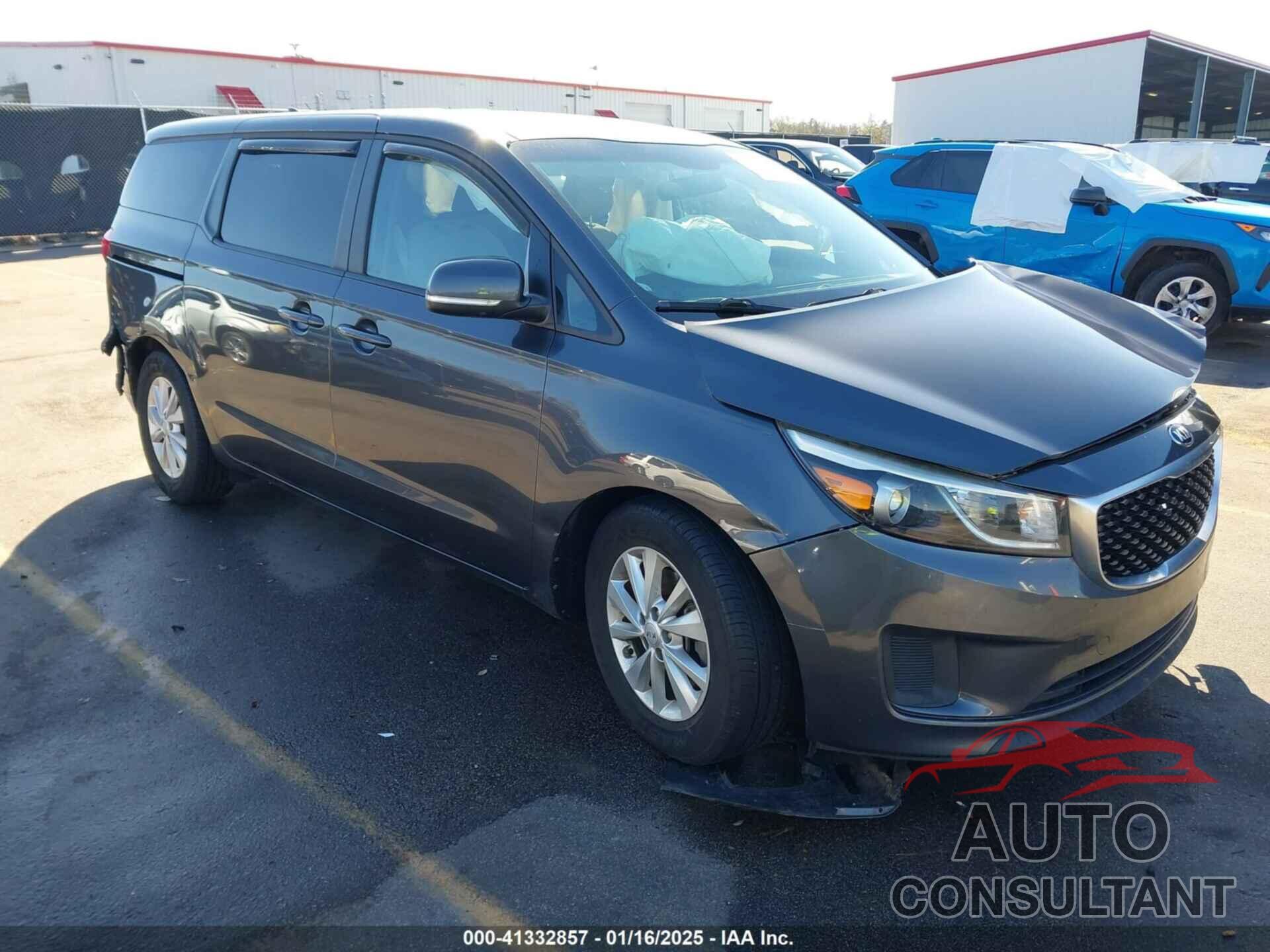 KIA SEDONA 2017 - KNDMB5C10H6223130