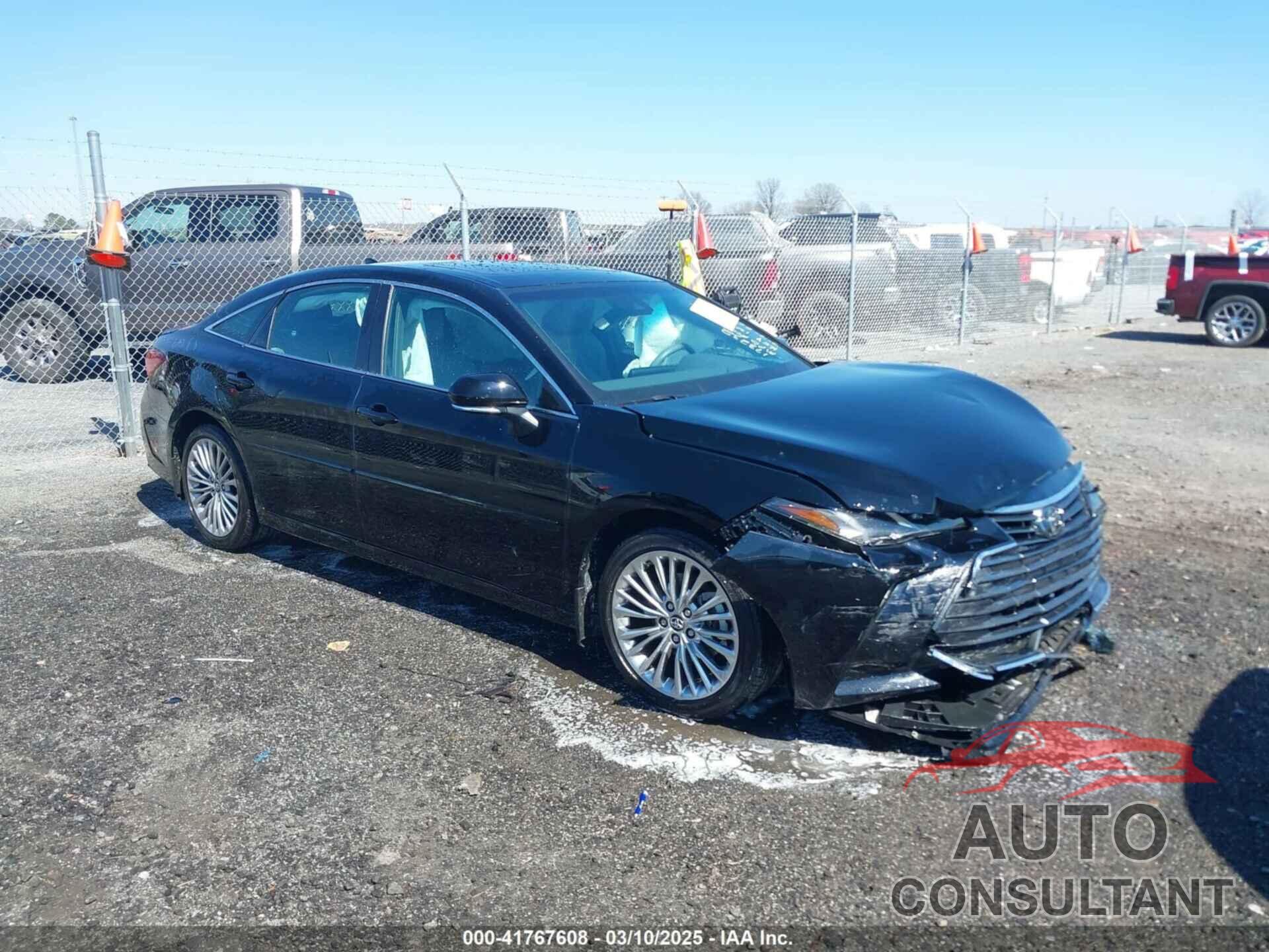 TOYOTA AVALON 2019 - 4T1BZ1FB8KU038242