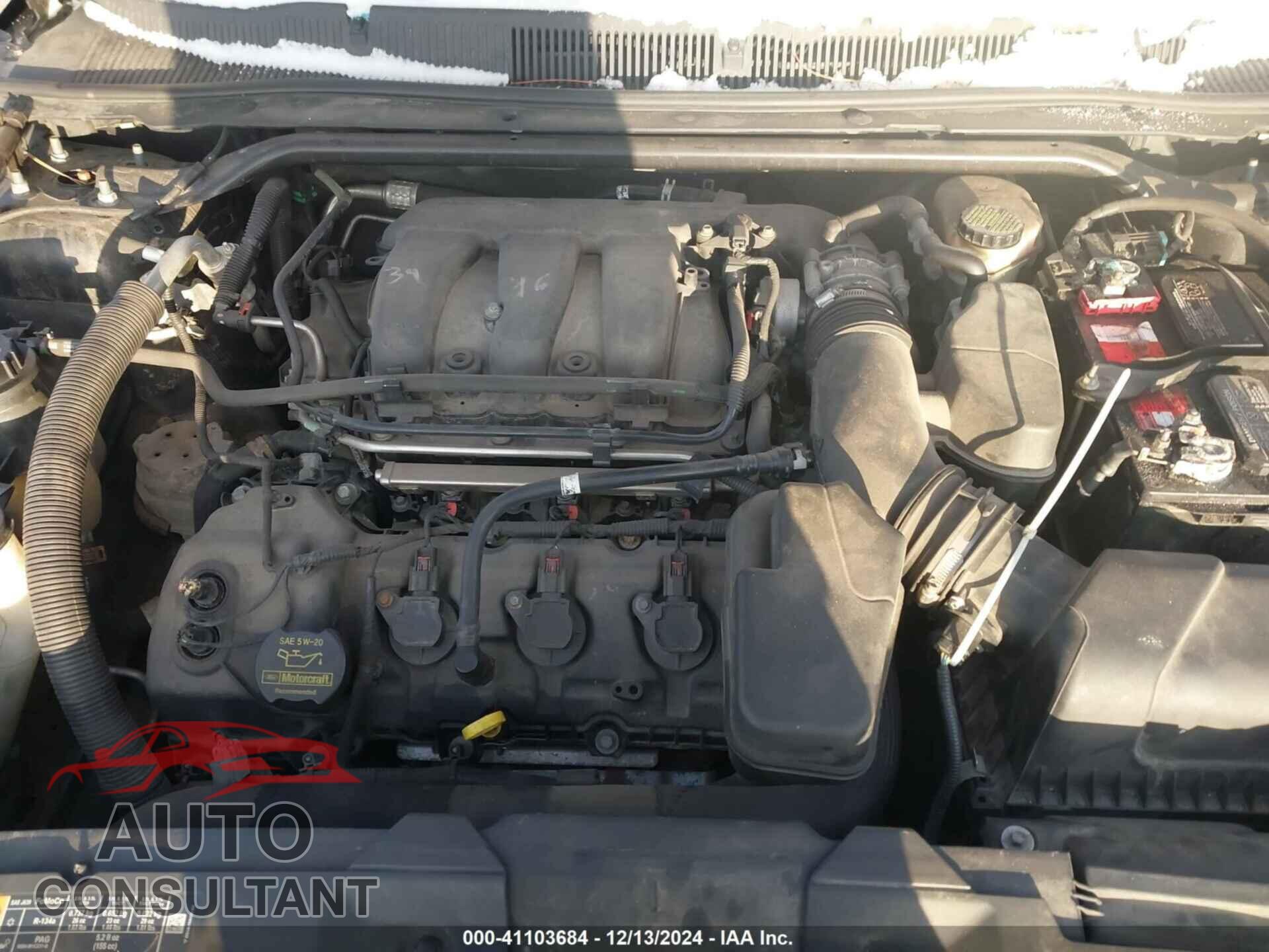 FORD TAURUS 2013 - 1FAHP2E83DG235536