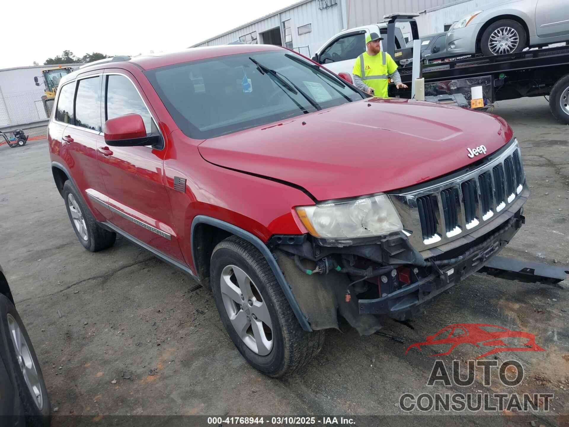 JEEP GRAND CHEROKEE 2011 - 1J4RR4GT8BC636651