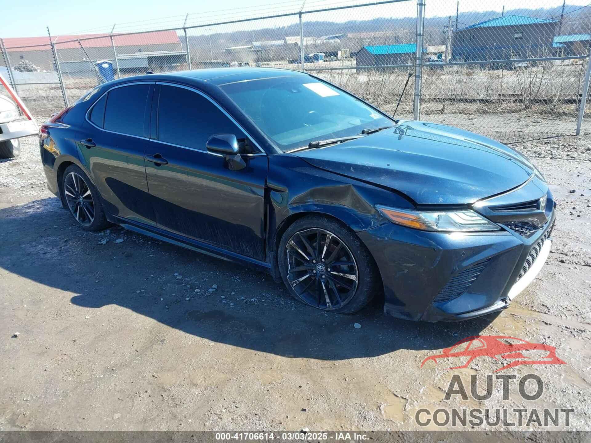 TOYOTA CAMRY 2018 - 4T1BZ1HK8JU504229