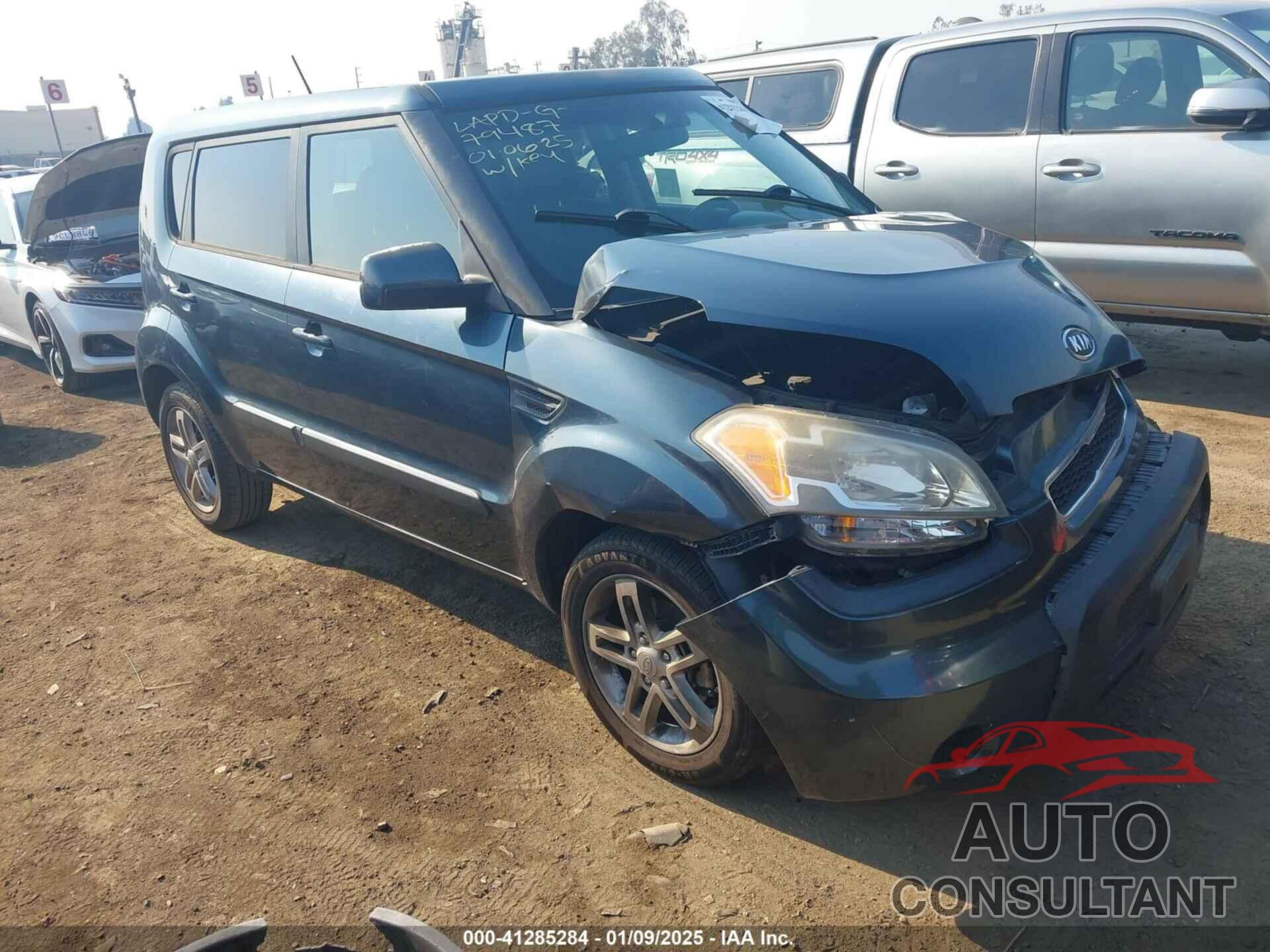 KIA SOUL 2011 - KNDJT2A2XB7298090