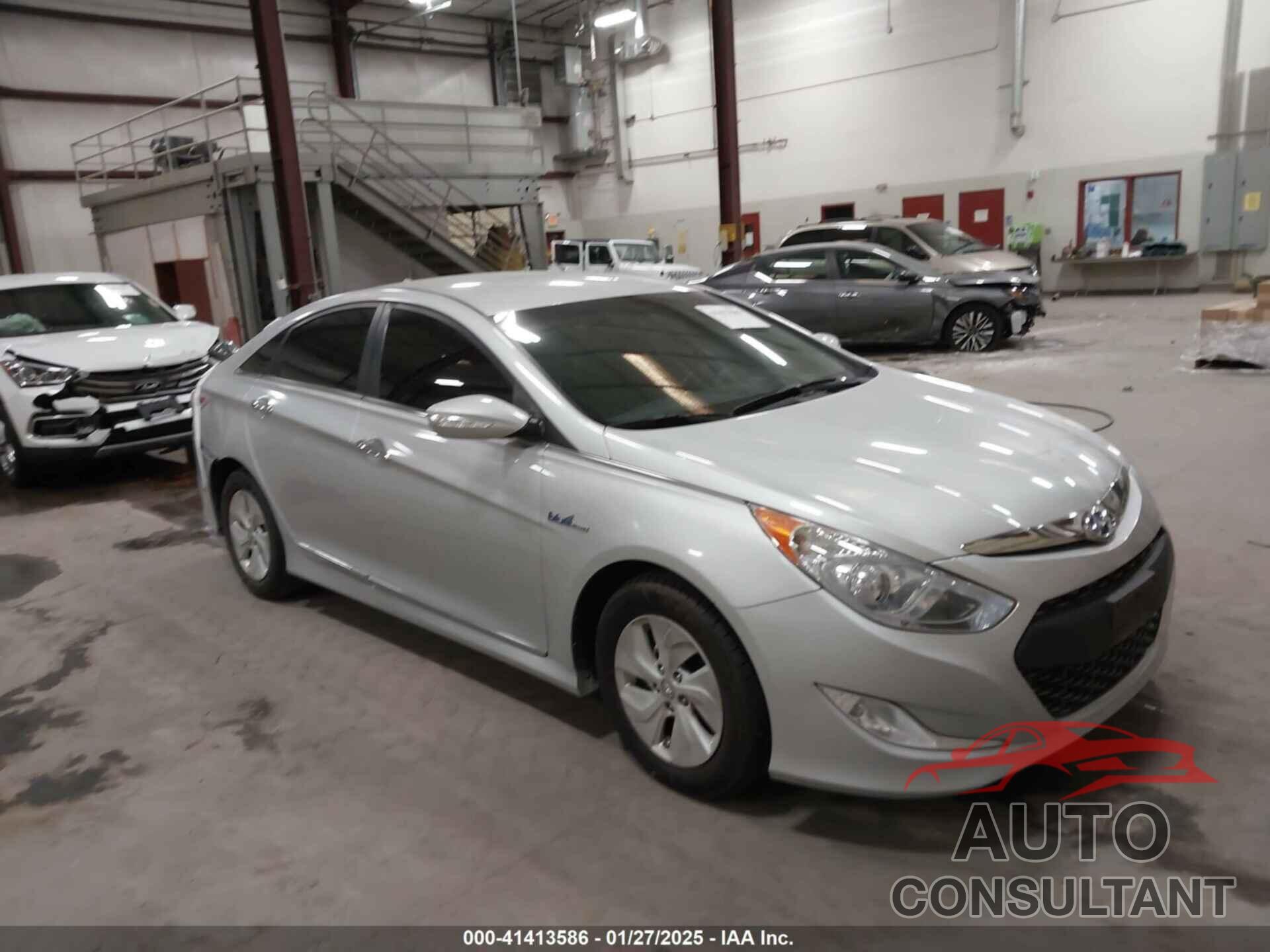 HYUNDAI SONATA HYBRID 2015 - KMHEC4A44FA139701